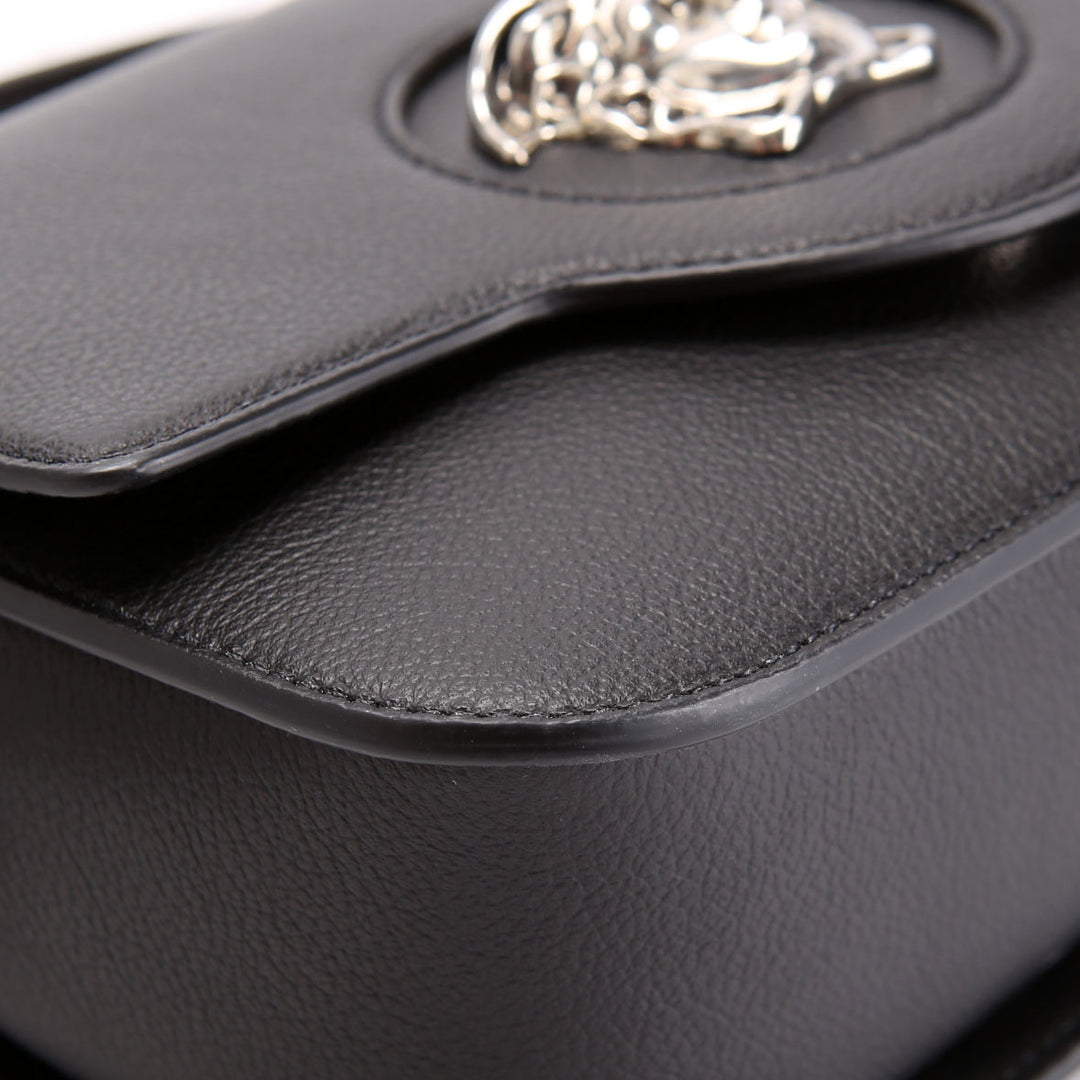 La Medusa Flap Shoulder Calfskin