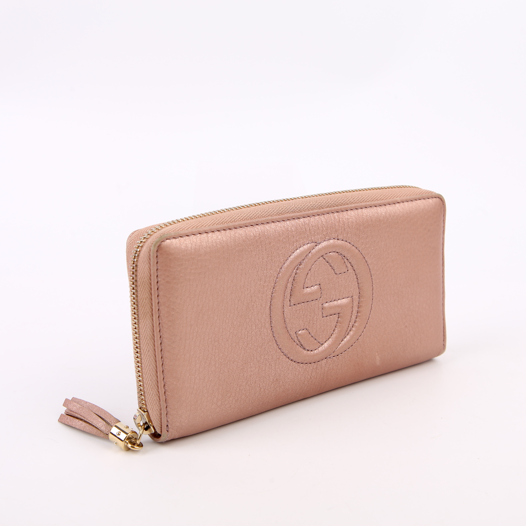 小物 GUCCI Soho Interlocking G Zip Wallet 308004 Soho Zippy Wallet Rose Gold