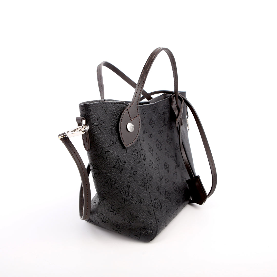 ルイヴィトン　ヒナPM Hina PM Mahina Black