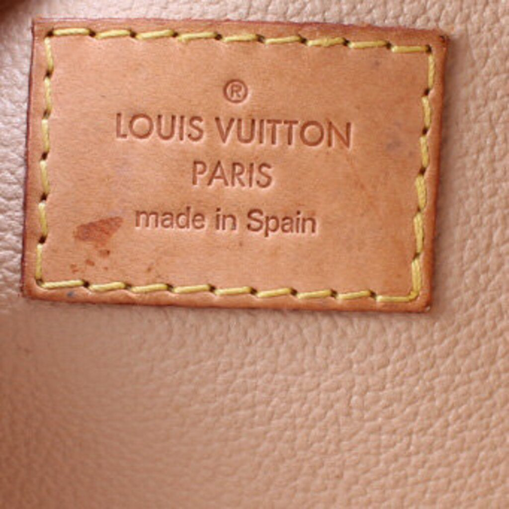 Louis Vuitton Womens Cosmetic Pouch Damier Azur Canvas – Luxe