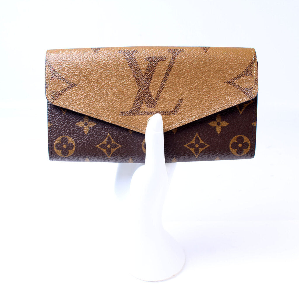 Clemence Wallet Reverse Monogram – Keeks Designer Handbags