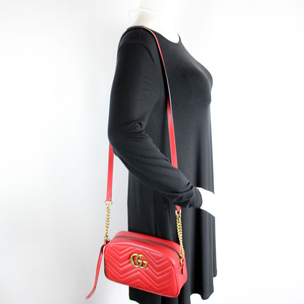 447632 Marmont Small Velvet Camera Bag – Keeks Designer Handbags