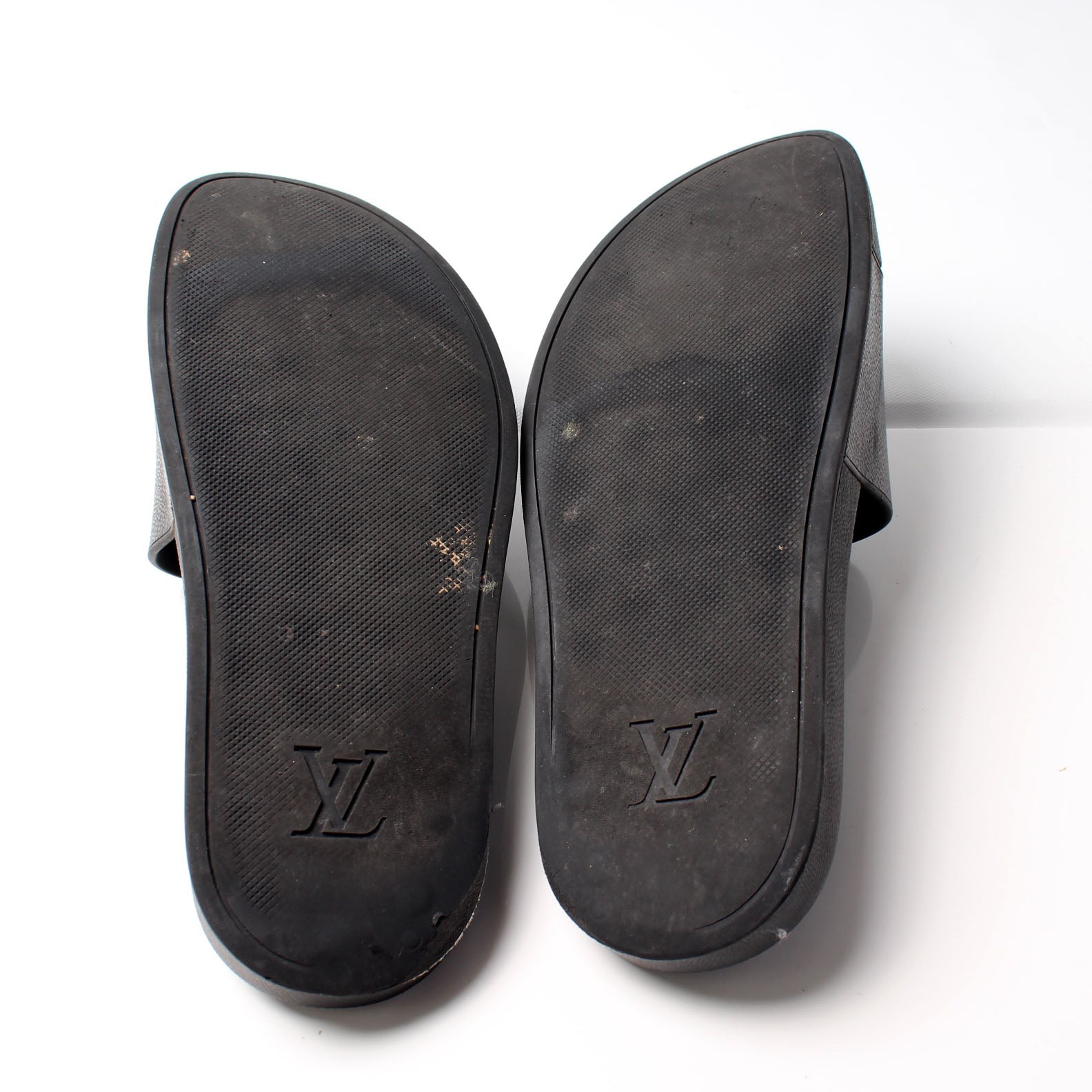 Louis Vuitton lv man casual slides black monogram eclipse sandals