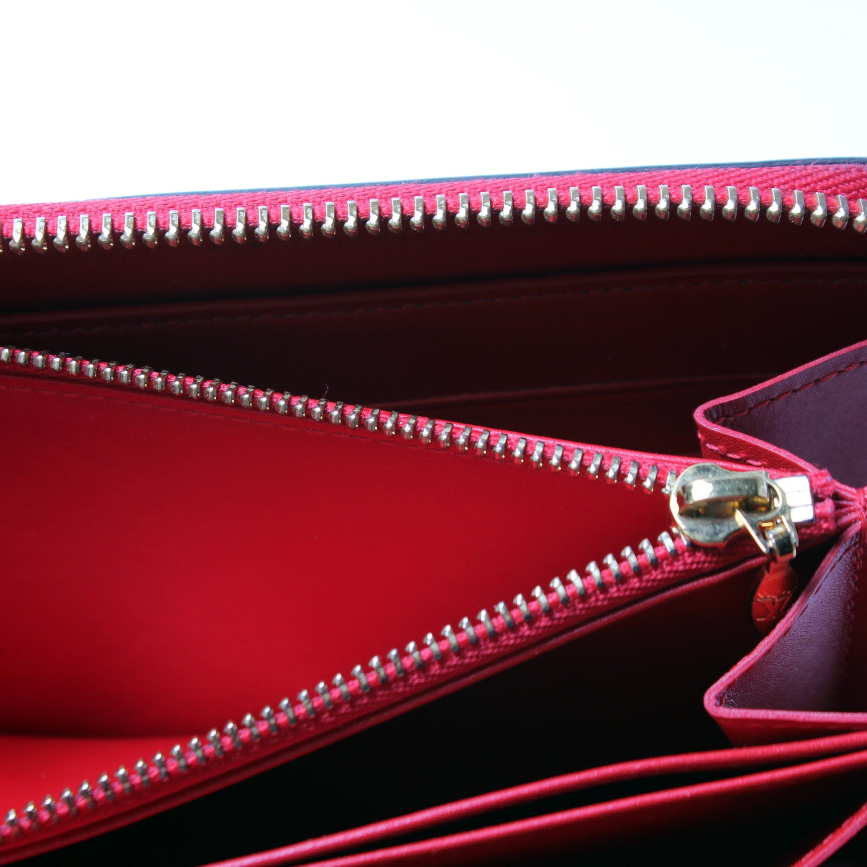 Louis Vuitton Monogram Vernis Sweet Zippy Wallet (SHG-G8mlzM) – LuxeDH