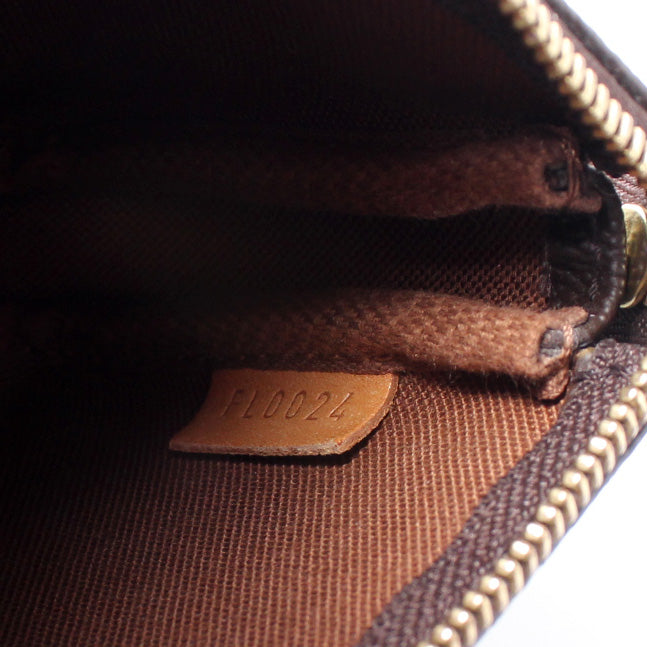 Louis Vuitton Bucket Pouch Monogram– Pom's ReLuxed