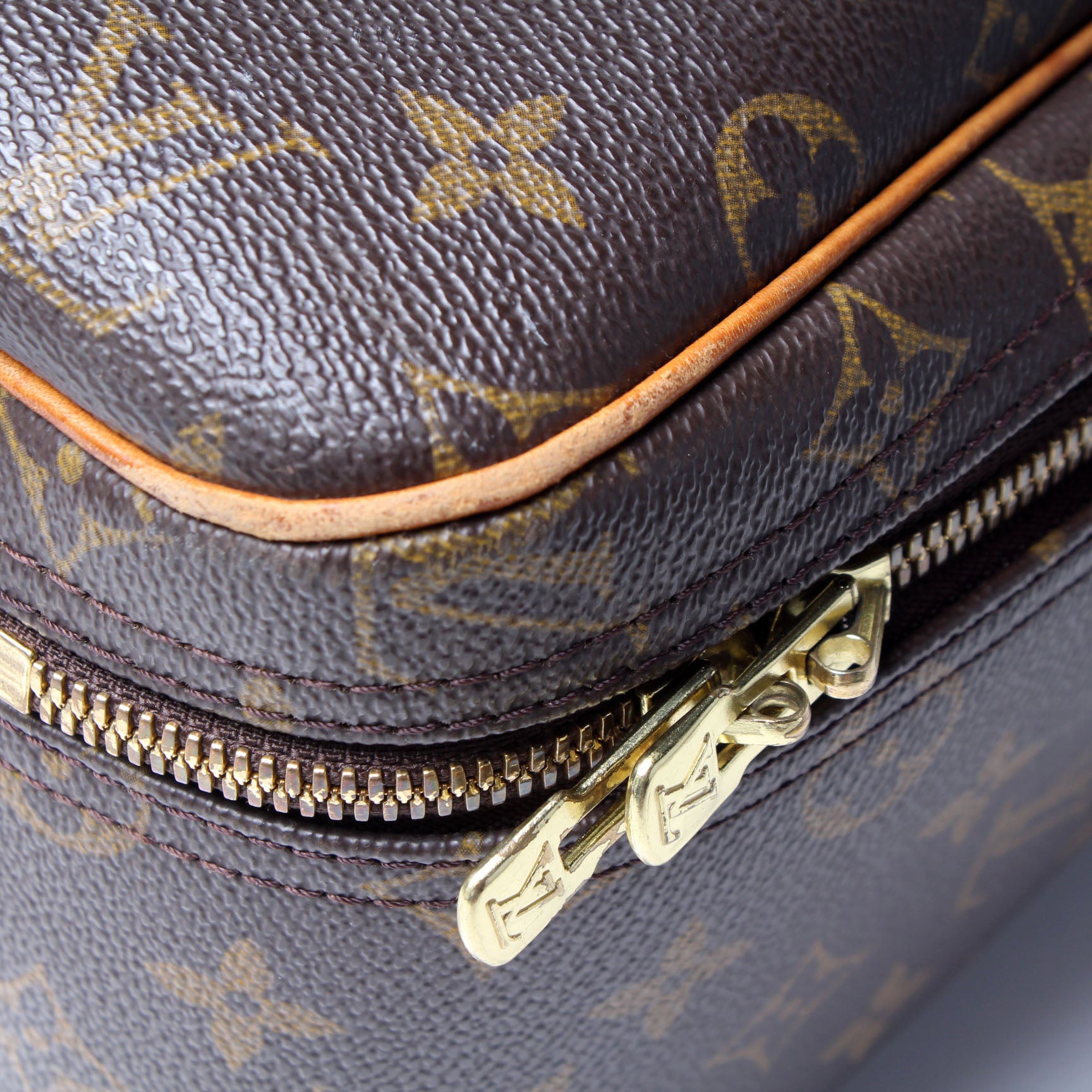 Excursion Shoe Bag Monogram – Keeks Designer Handbags