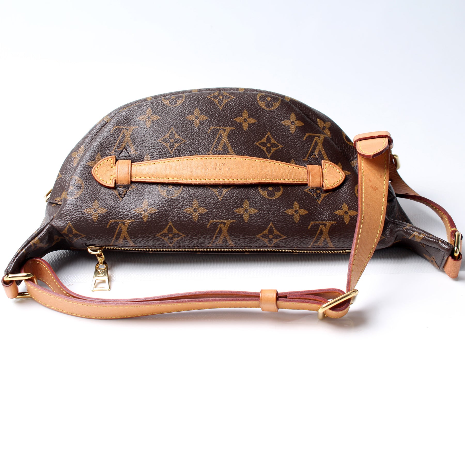 Authentic Louis Vuitton Bumbag monogram MI2138, France, Pristine Condition