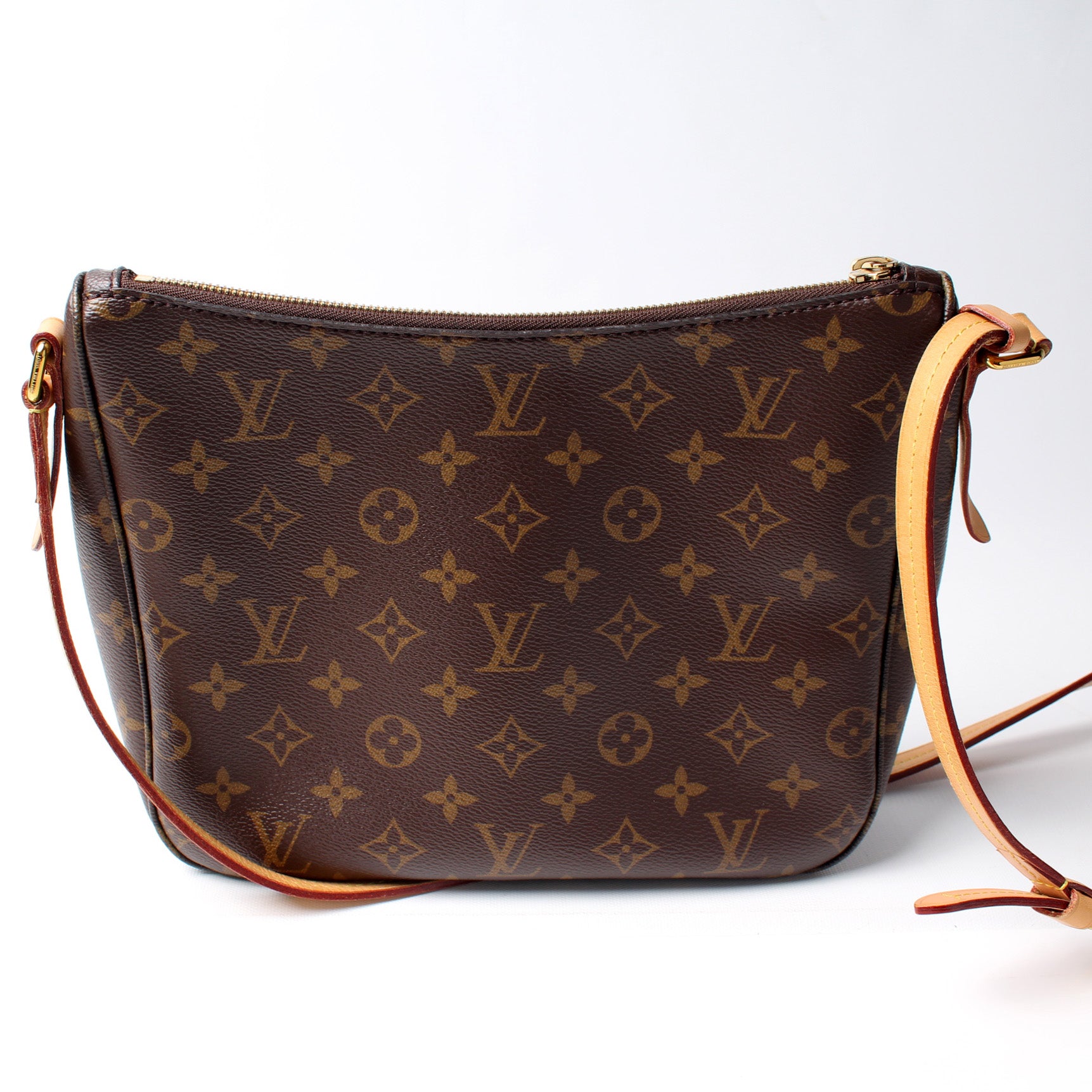 Looking to sell my LV Mabillon Crossbody : r/Louisvuitton