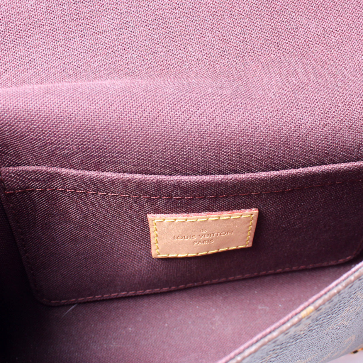 Unit K Sandymount - Louis Vuitton. Eden PM Bag. Crossbody & top handle.  Produced in 2013. Excellent condition.