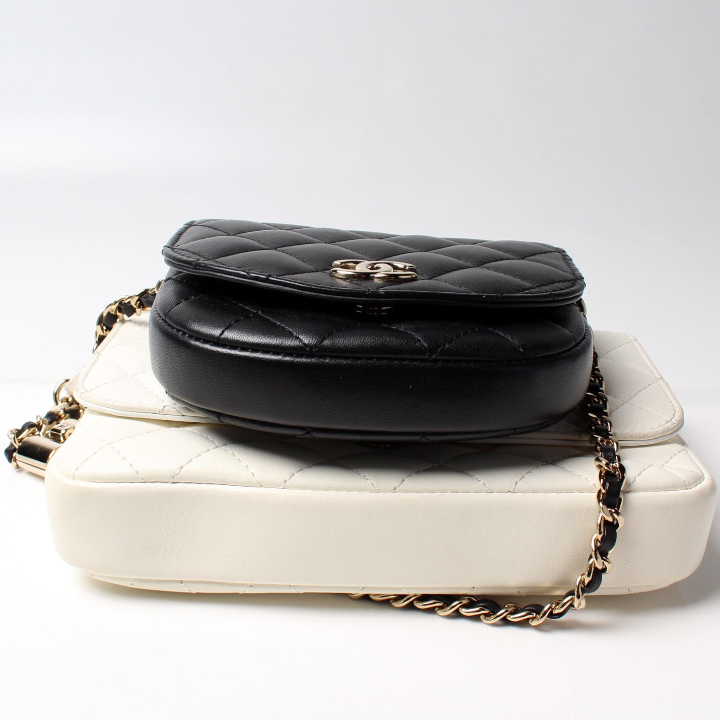 Side Packs Quilted Lambskin 27MM – Keeks Designer Handbags