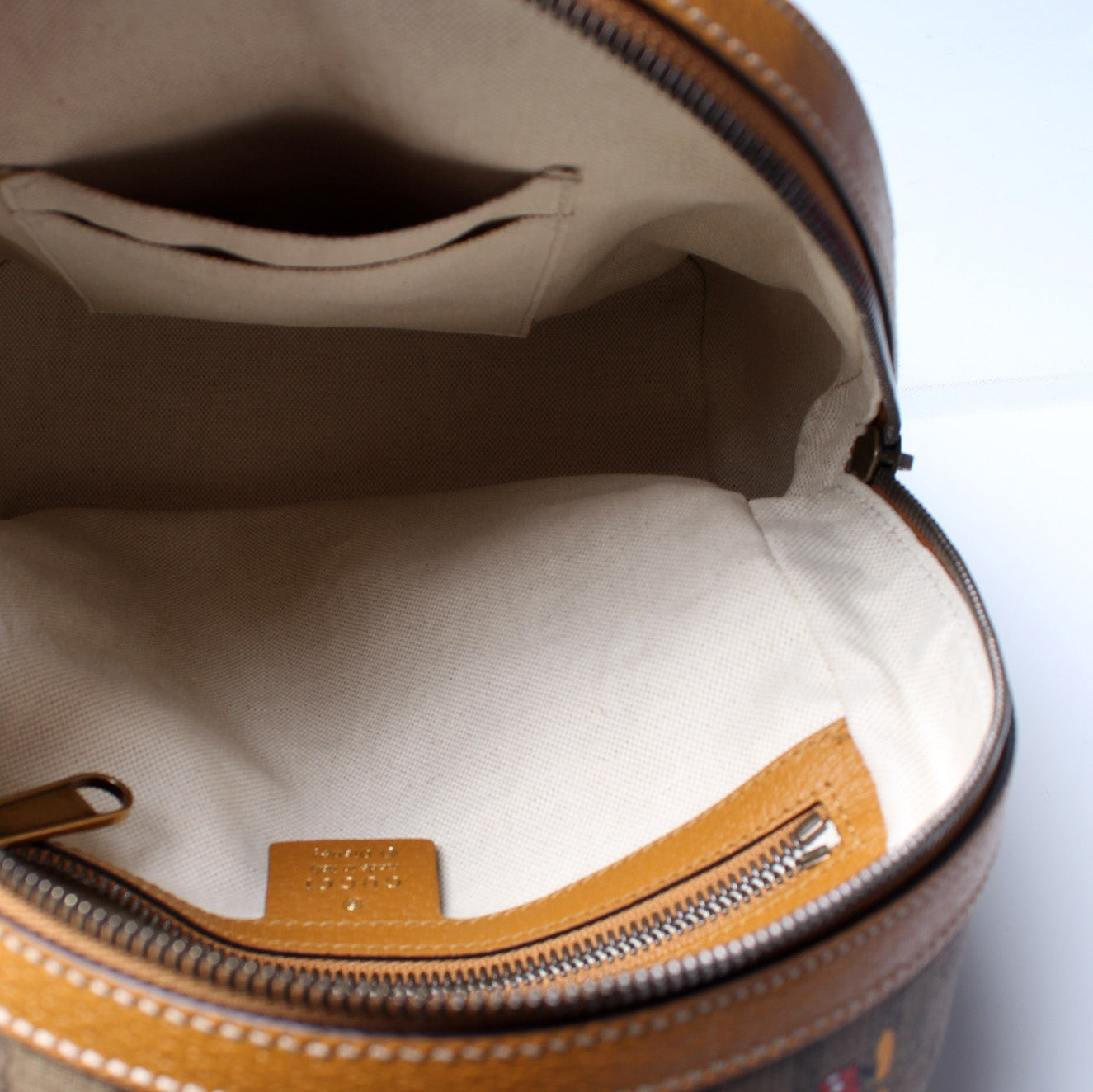 603730 Gucci X Disney GG Supreme Mickey Mini Round Backpack – Keeks  Designer Handbags