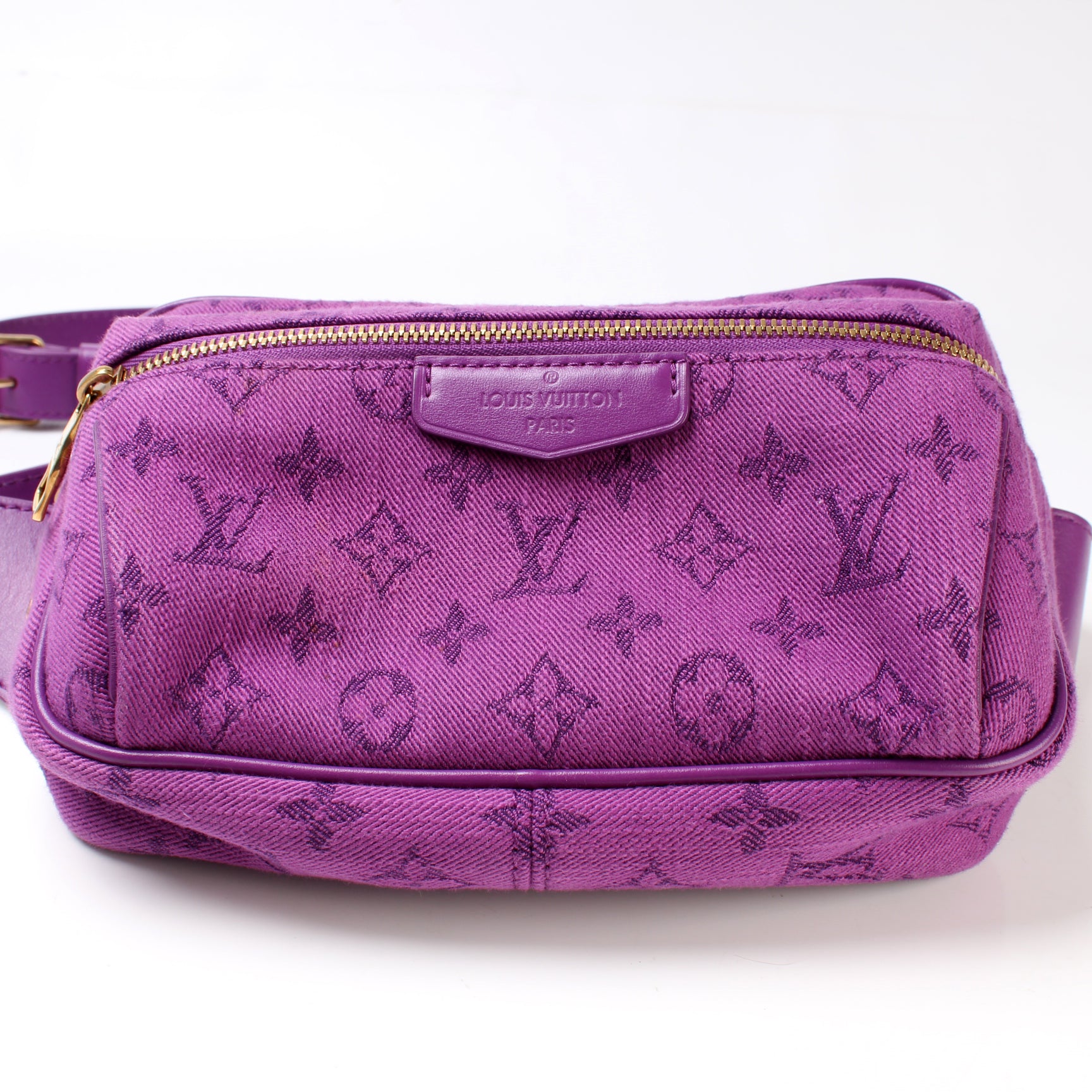 Louis Vuitton Monogram Denim Outdoor Bumbag - Purple Waist Bags, Handbags -  LOU802818