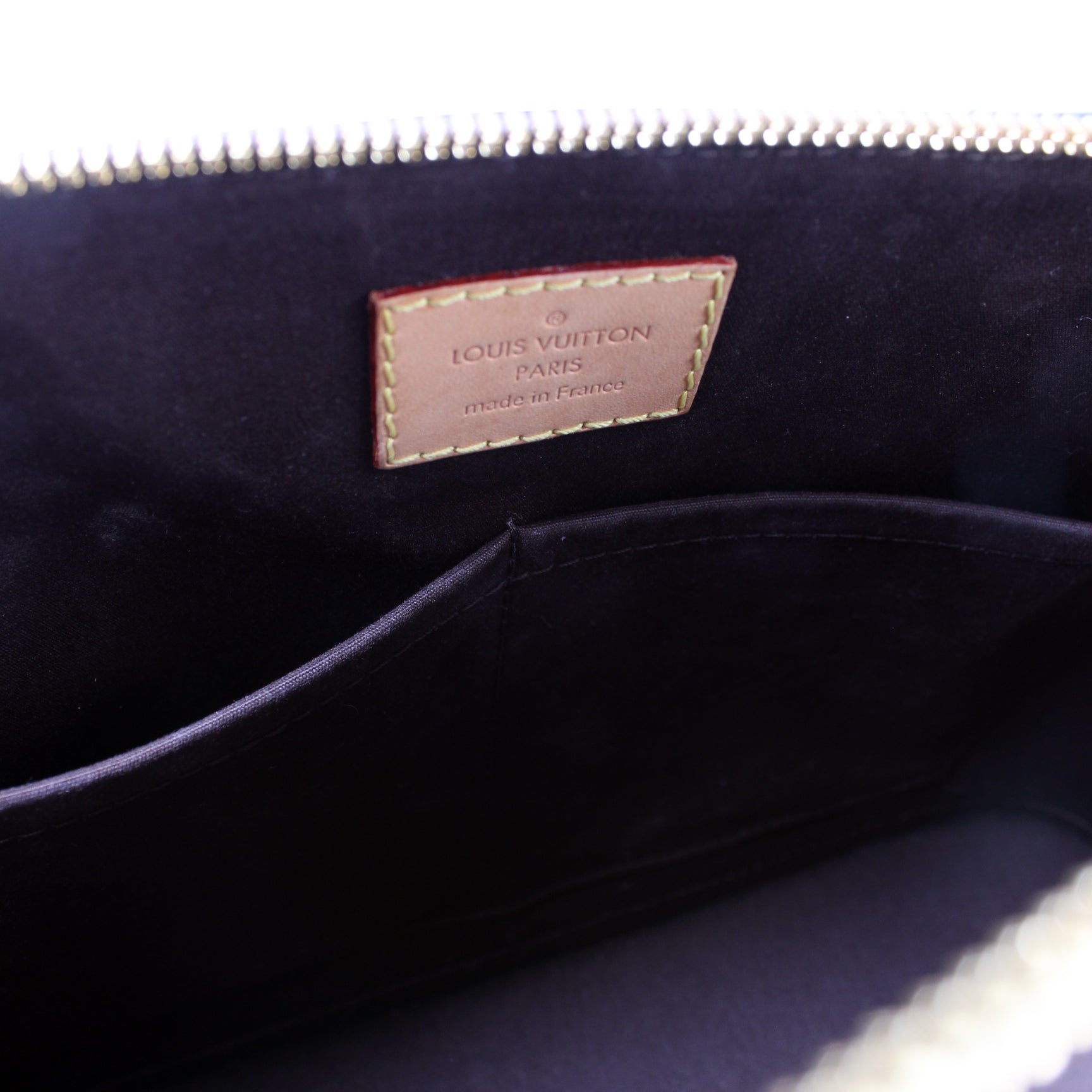 Louis Vuitton Vernis Alma MM Cream Bag - ADL1233 – LuxuryPromise
