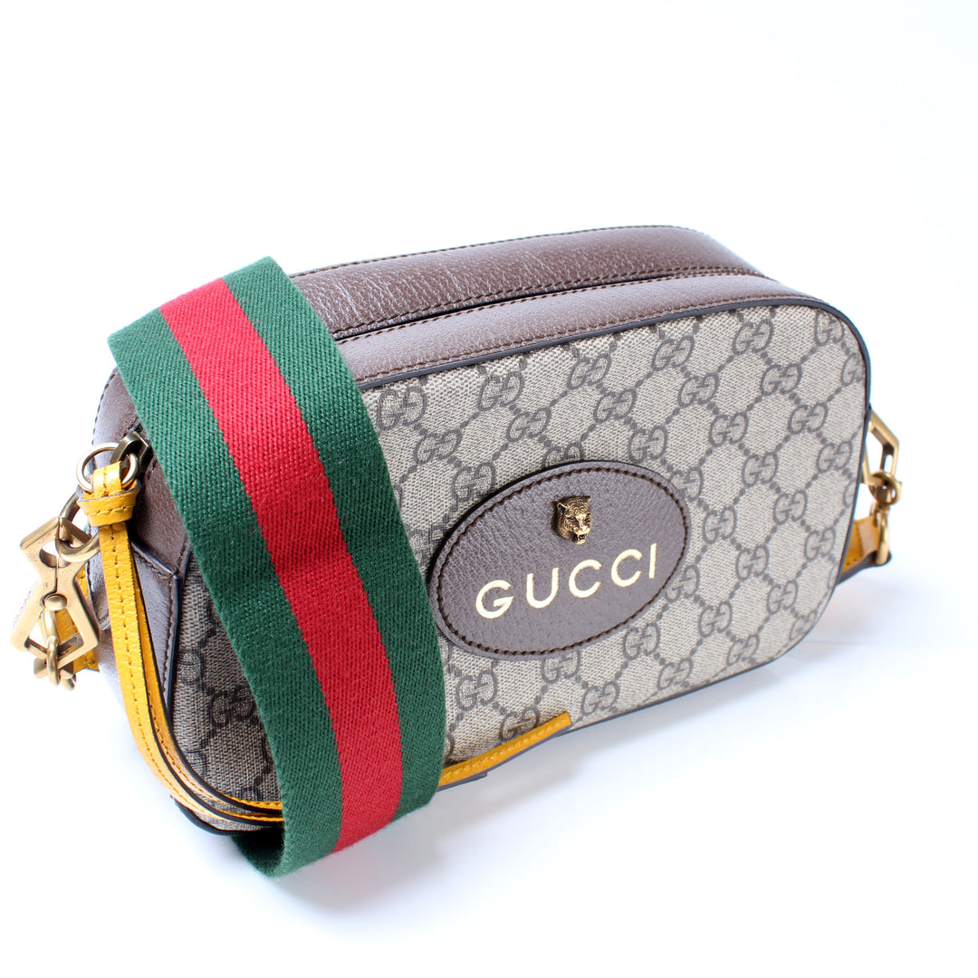 476466 GG Supreme Messenger Bag