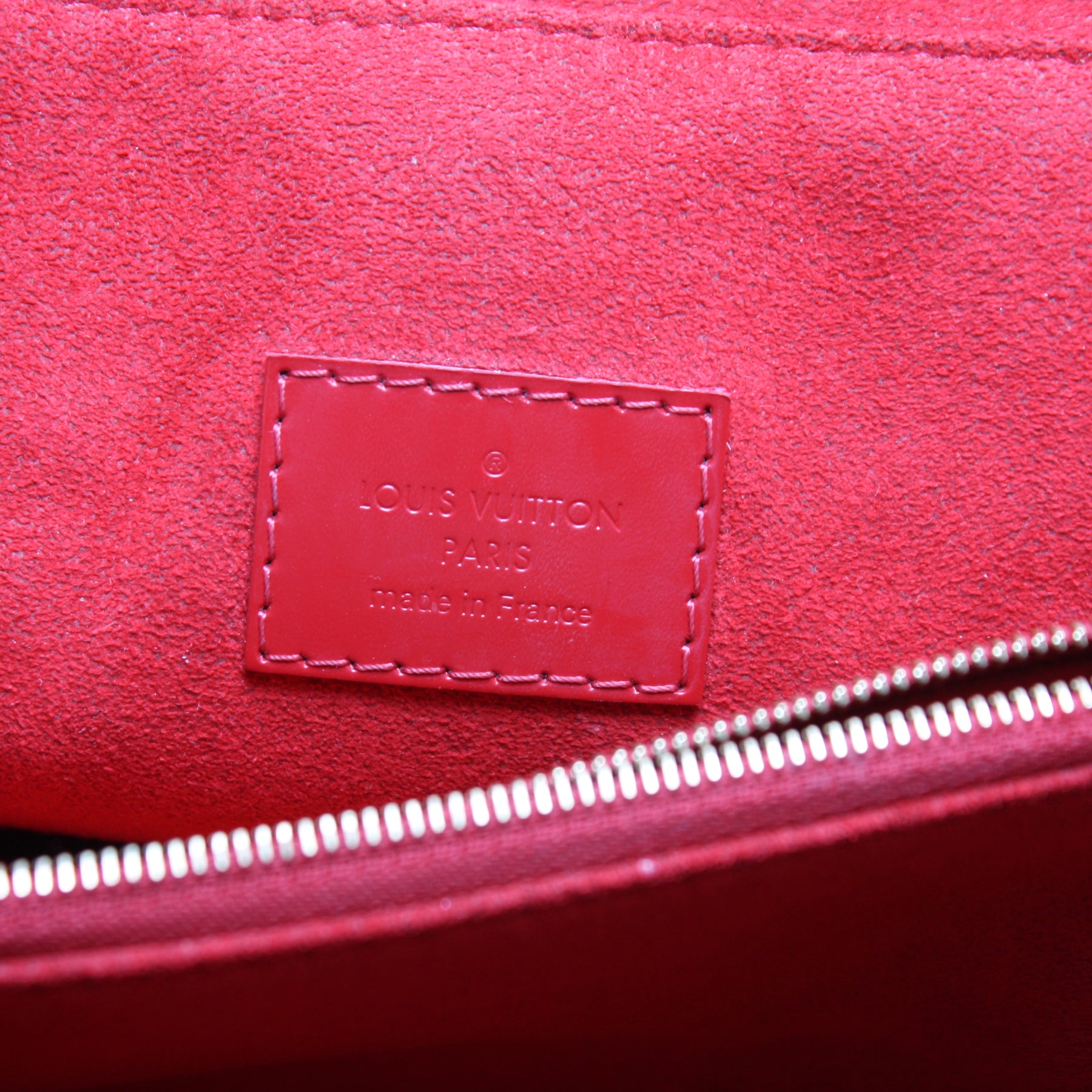 Louis Vuitton 'Damier Ebene Caissa Clutch' – Brilliant Clothing Boutique Inc