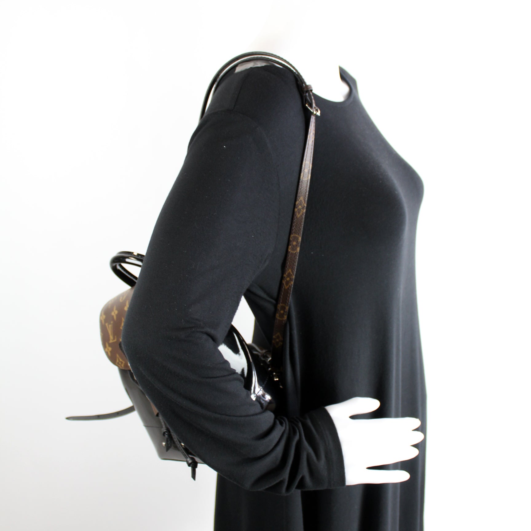 Louis Vuitton 16mm Amande Vernis Leather Adjustable Shoulder Strap