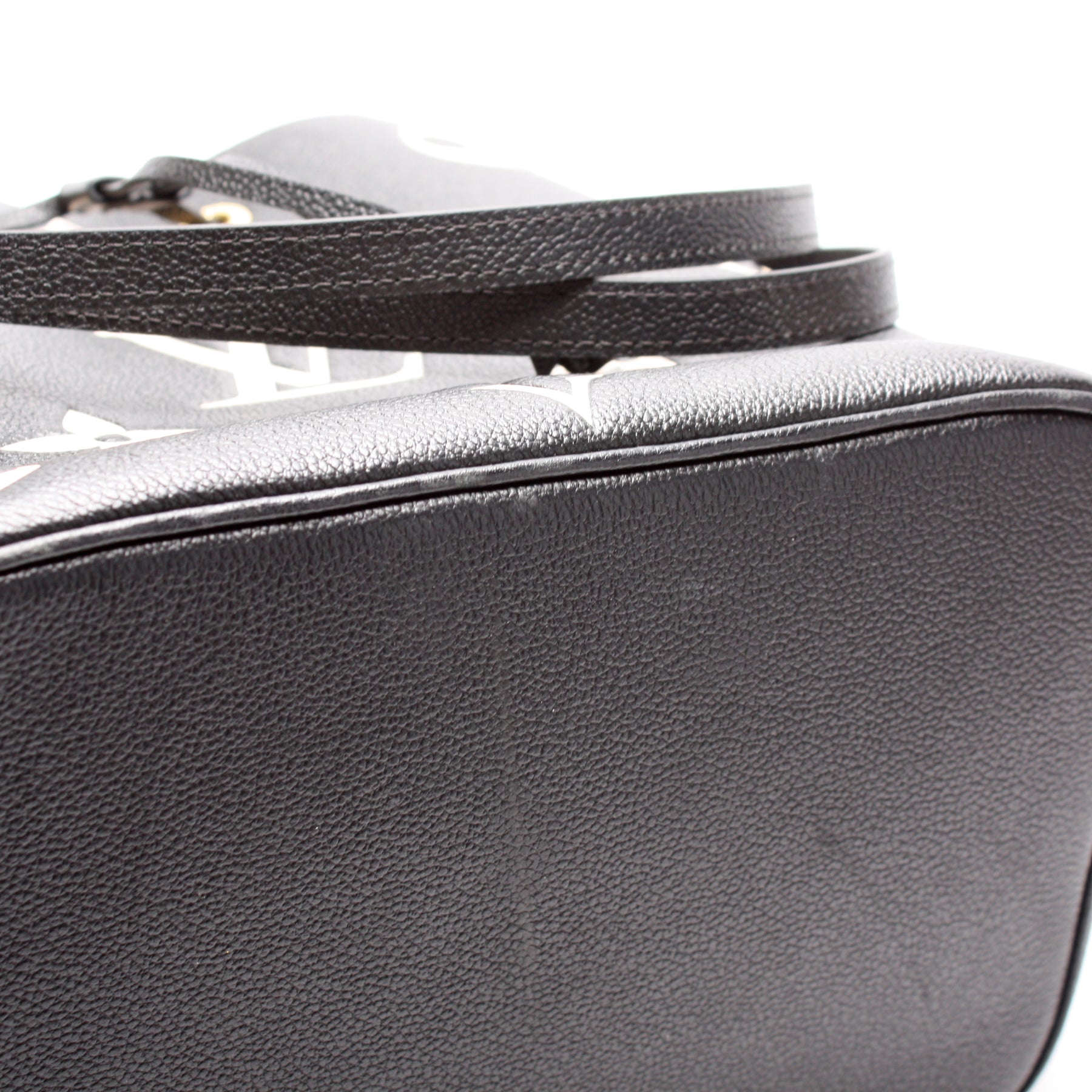 Neonoe MM Empreinte – Keeks Designer Handbags