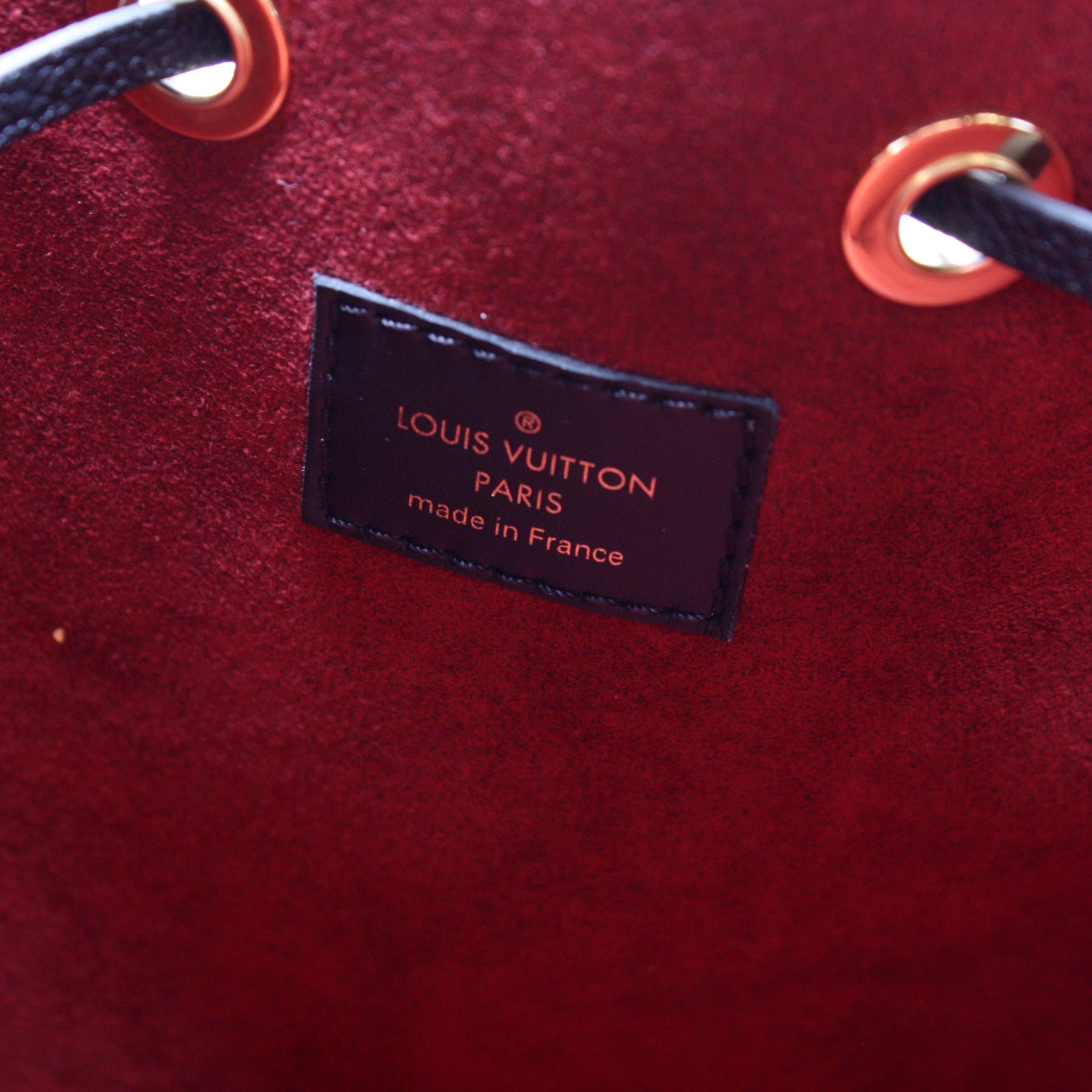 Neonoe MM Giant Broderies Empreinte – Keeks Designer Handbags