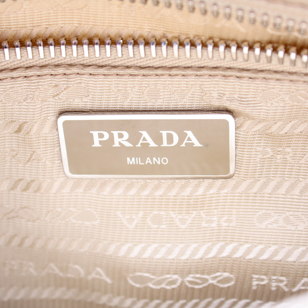 PRADA ♪ Re-Nylonパデッド ホーボーバッグ 1BC151 1BC151 Re-Nylon Padded Hobo