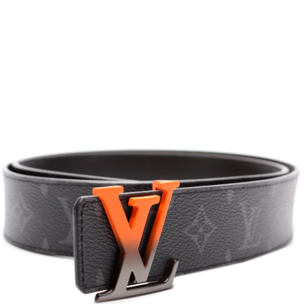 100% Authentic Louis Vuitton Belt Black/Gold in 2023  Louis vuitton belt, Authentic  louis vuitton, Black belt