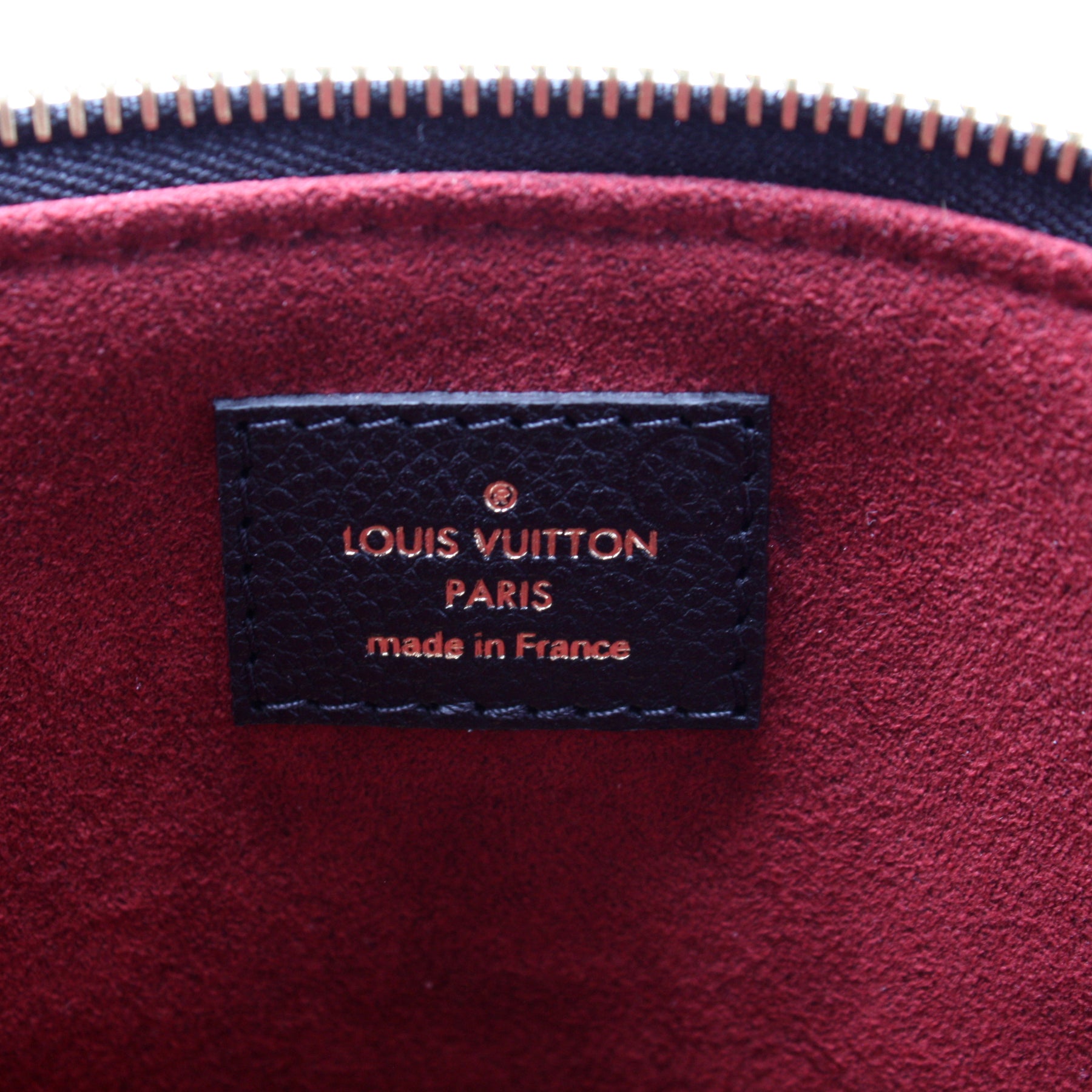 Lot - A handbag marked Louis Vuitton (Petit Palais) with pink