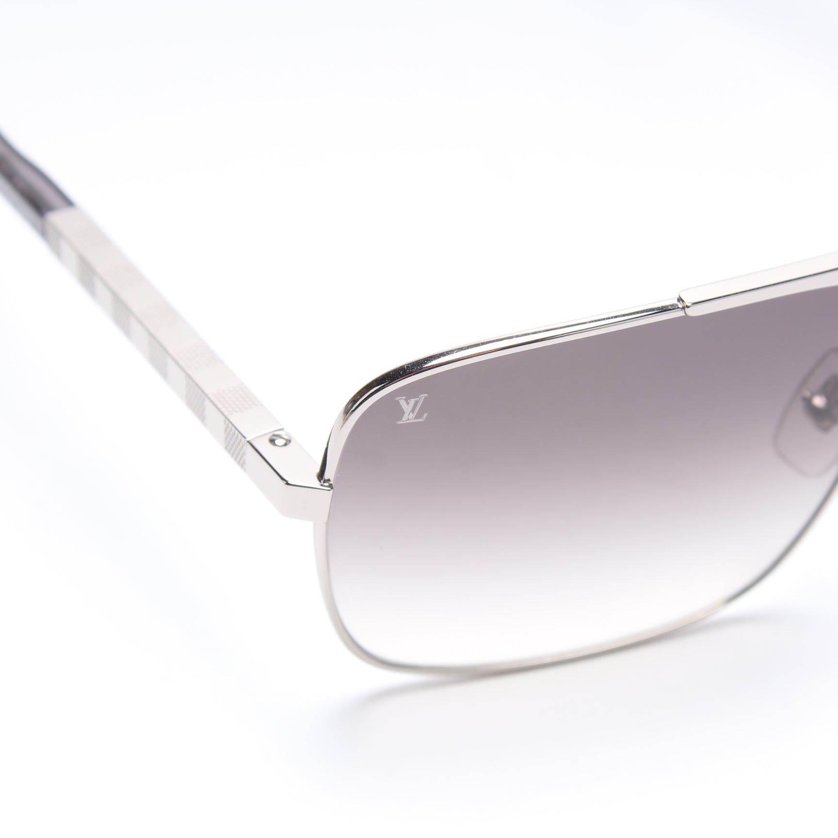 LOUIS VUITTON Damier Attitude Sunglasses Z0260U Gray Gradation Men W/Box