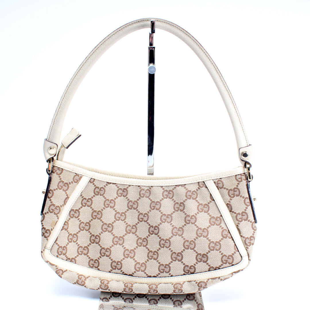 130939 GG Canvas Abbey Pochette