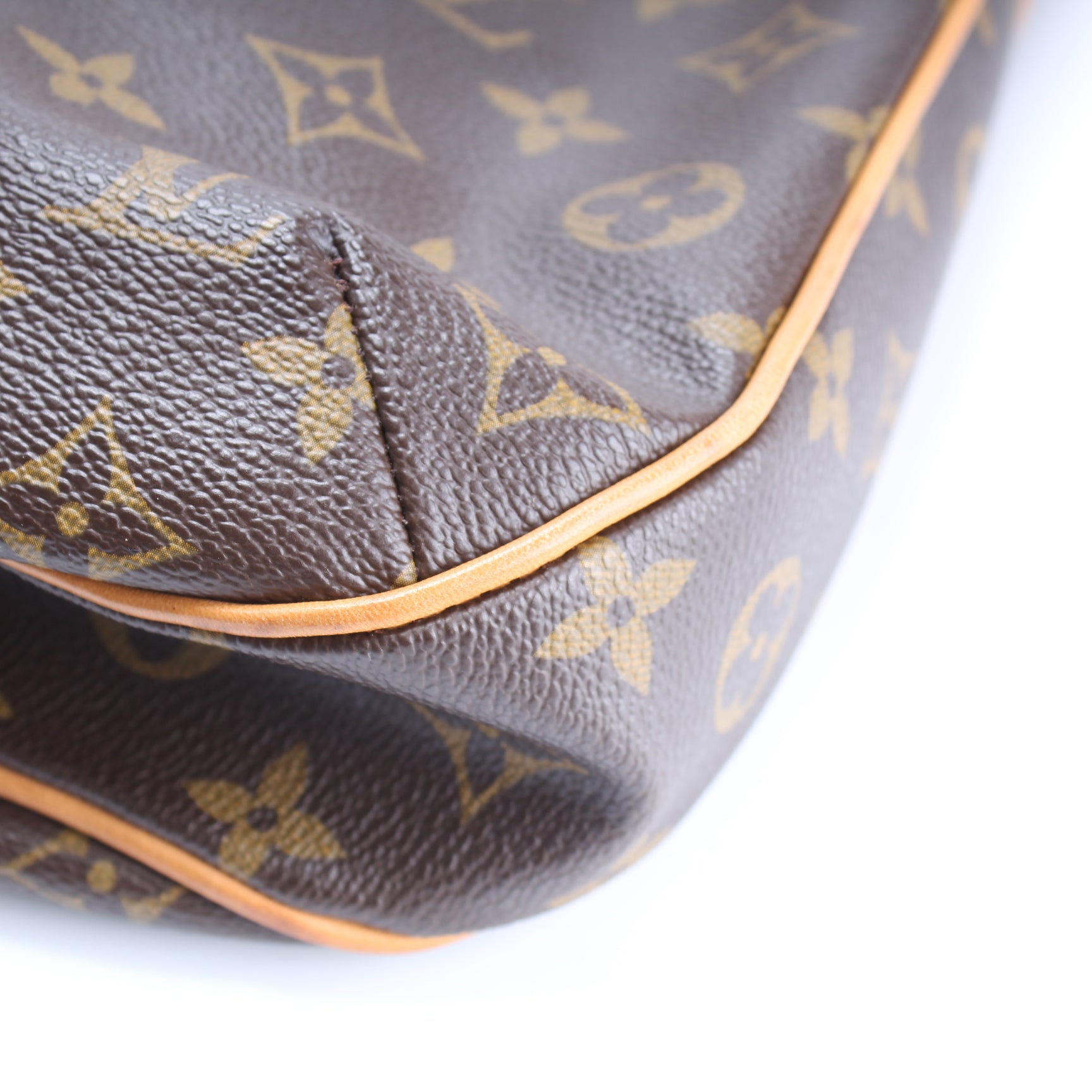 Louis Vuitton Odeon GM Monogram Top Handle Messenger Bag – Fashion
