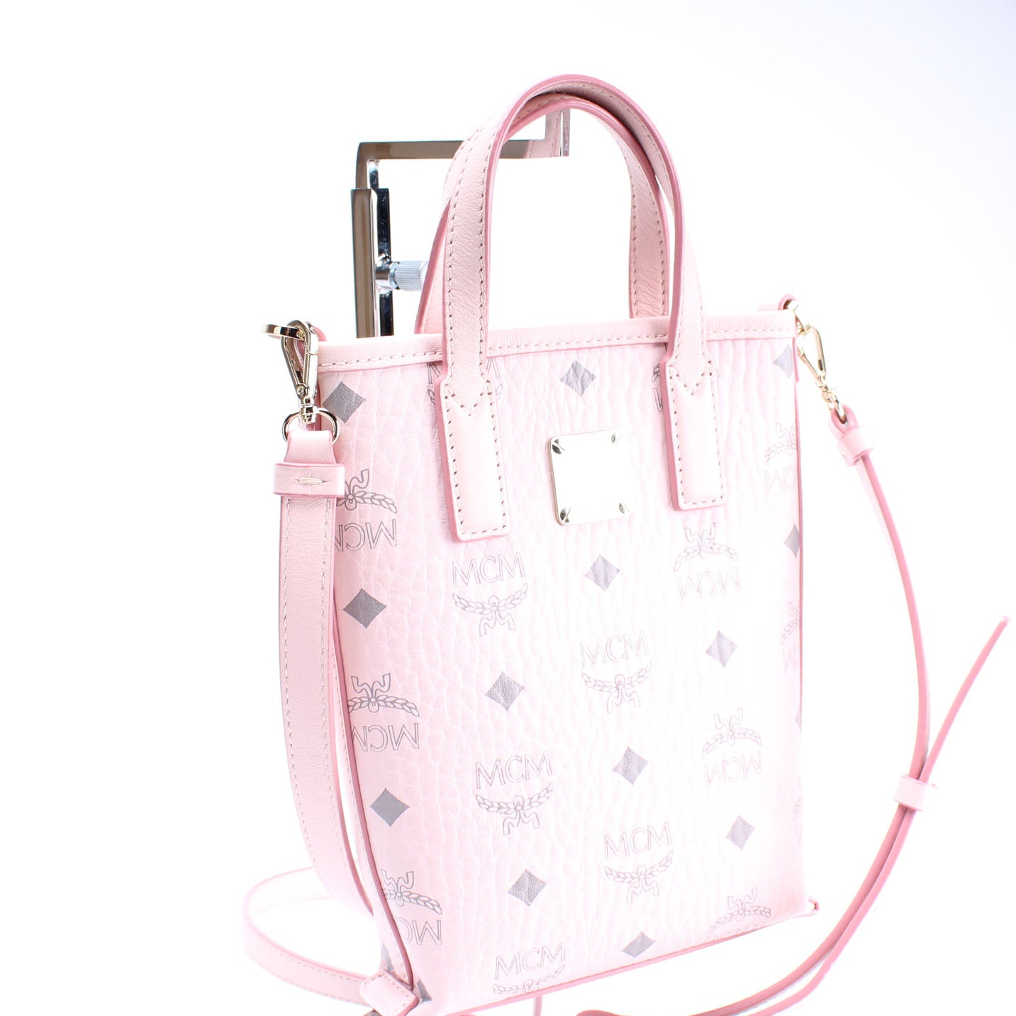 Mcm Mini Aren Mini Shoulder Bag In Rosa