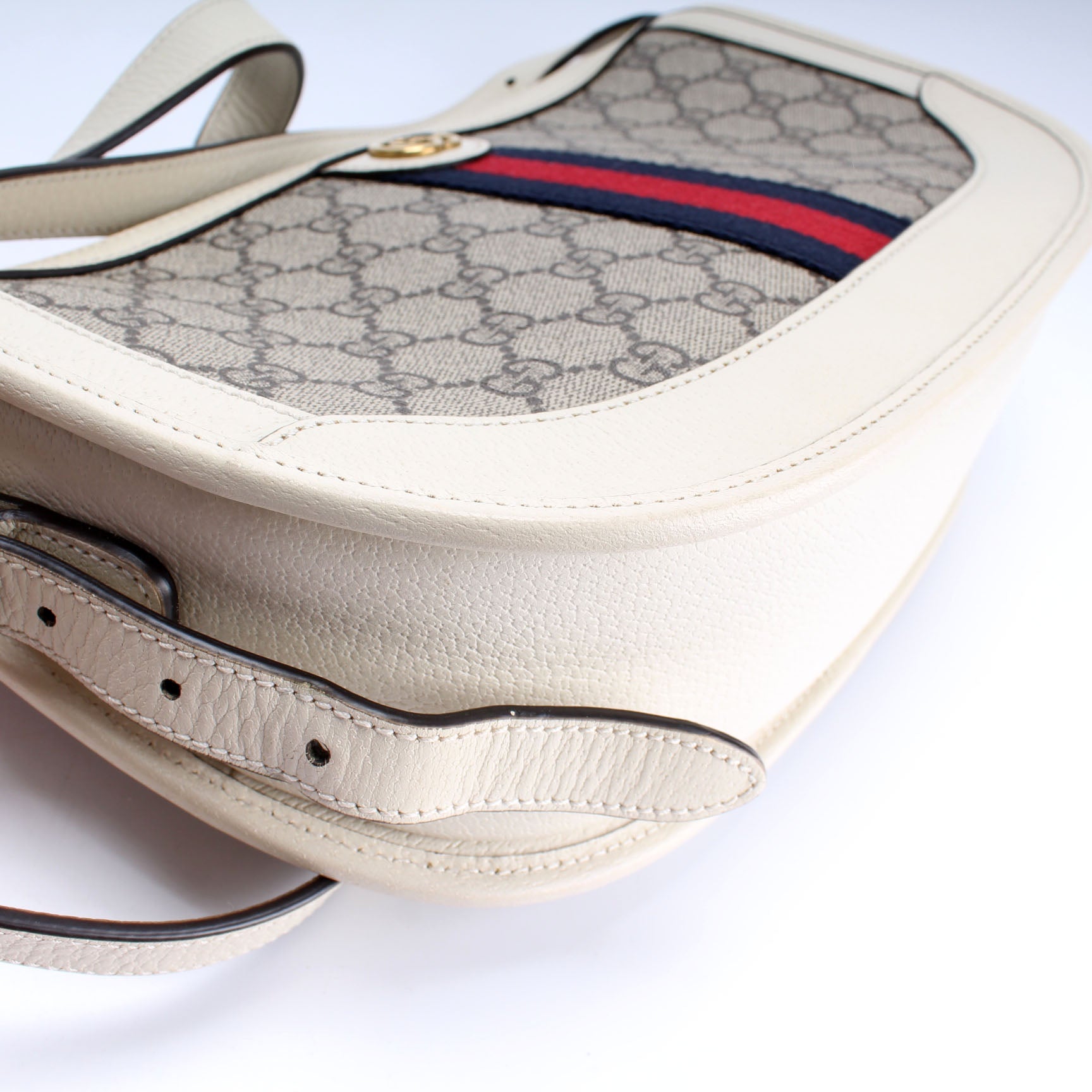 Officier Pouch Leather – Keeks Designer Handbags