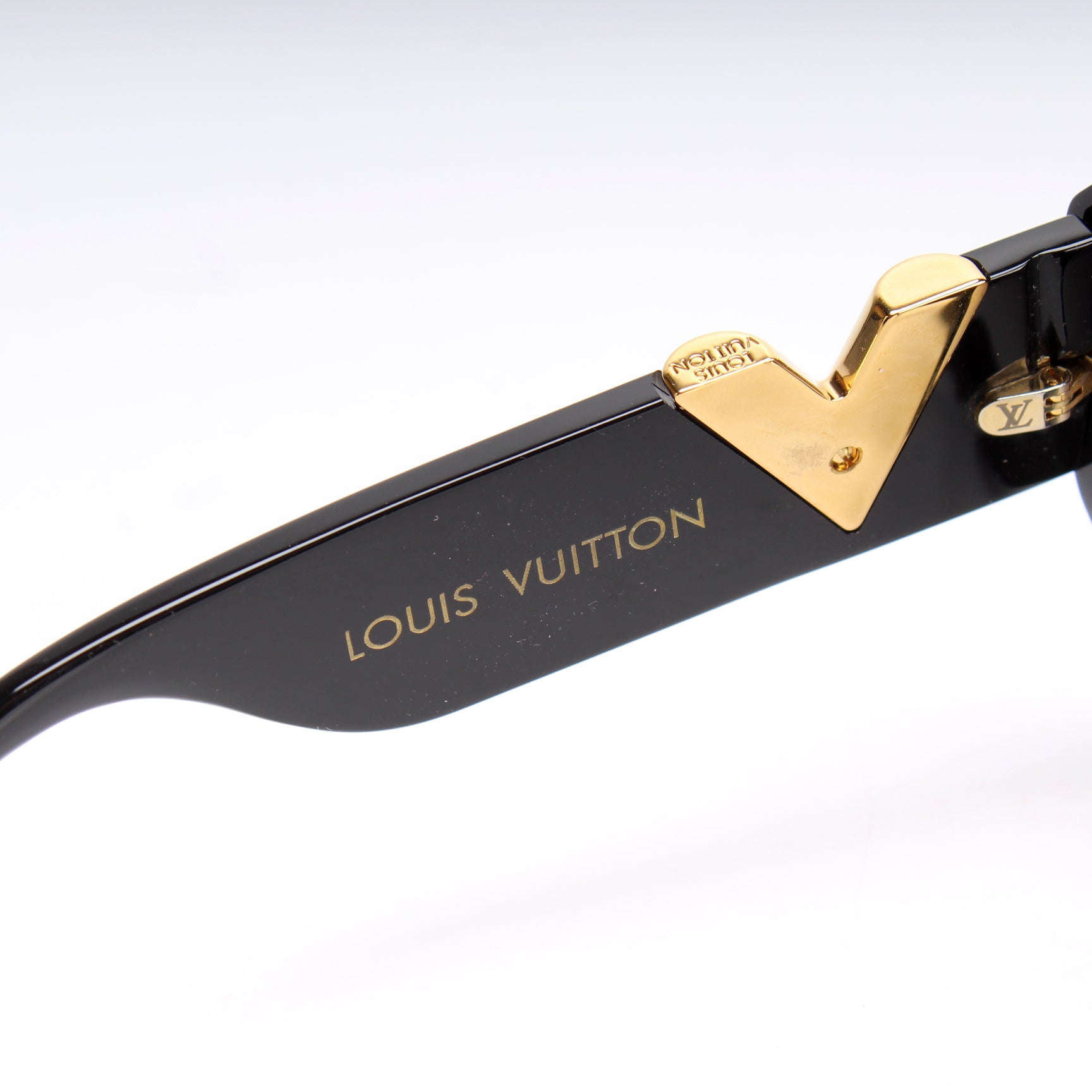 Louis Vuitton Black Acetate My Fair Lady Sunglasses Z0902E - Yoogi's Closet