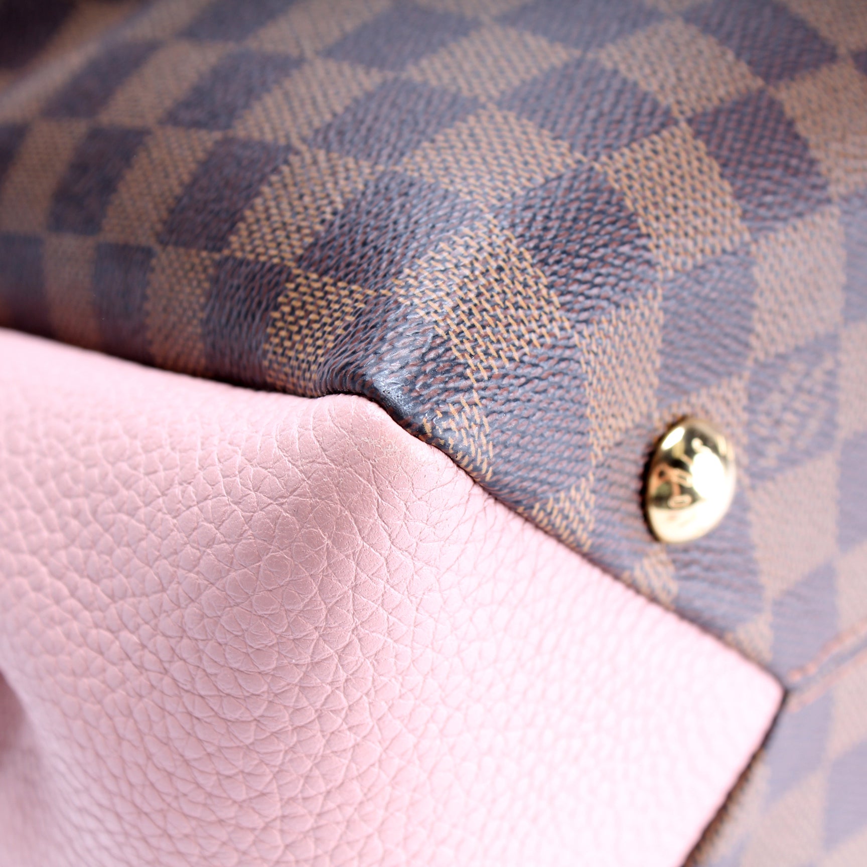 Louis Vuitton Womens Brittany Handbag Damier Ebene / Rose – Luxe