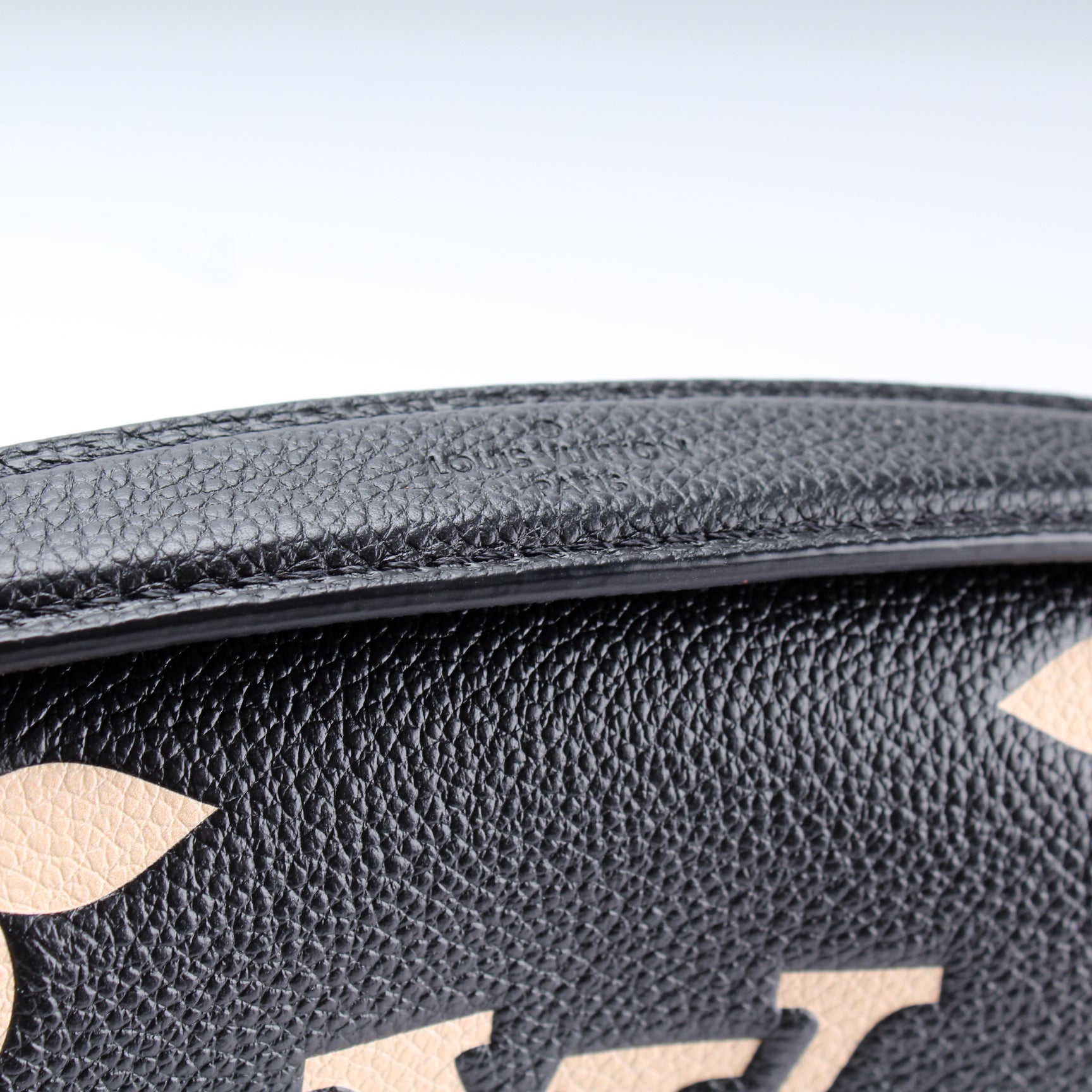 Pochette Métis Bicolour Monogram Empreinte Leather - Handbags