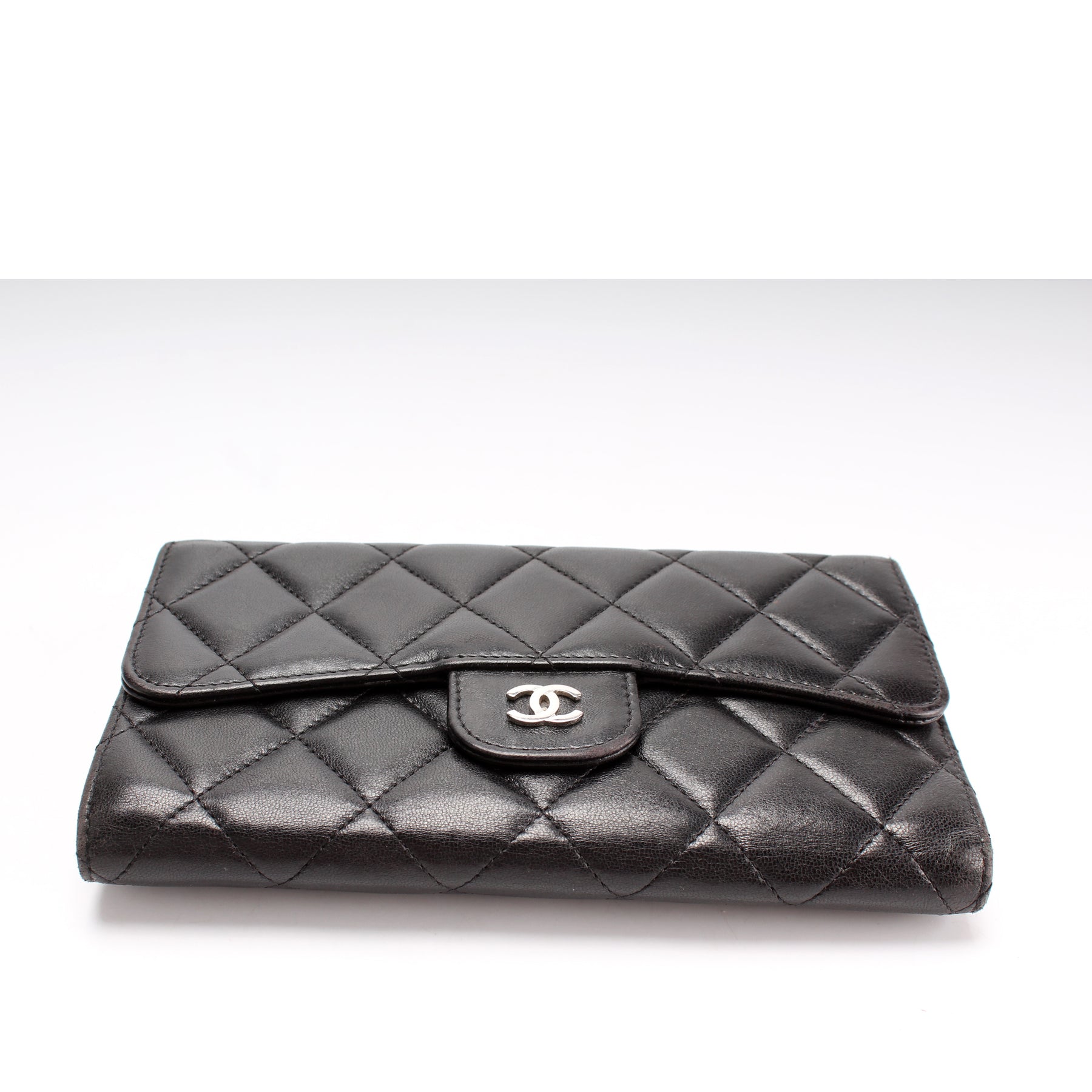 Chanel Black Quilted Caviar Leather Classic Flap Wallet Chanel
