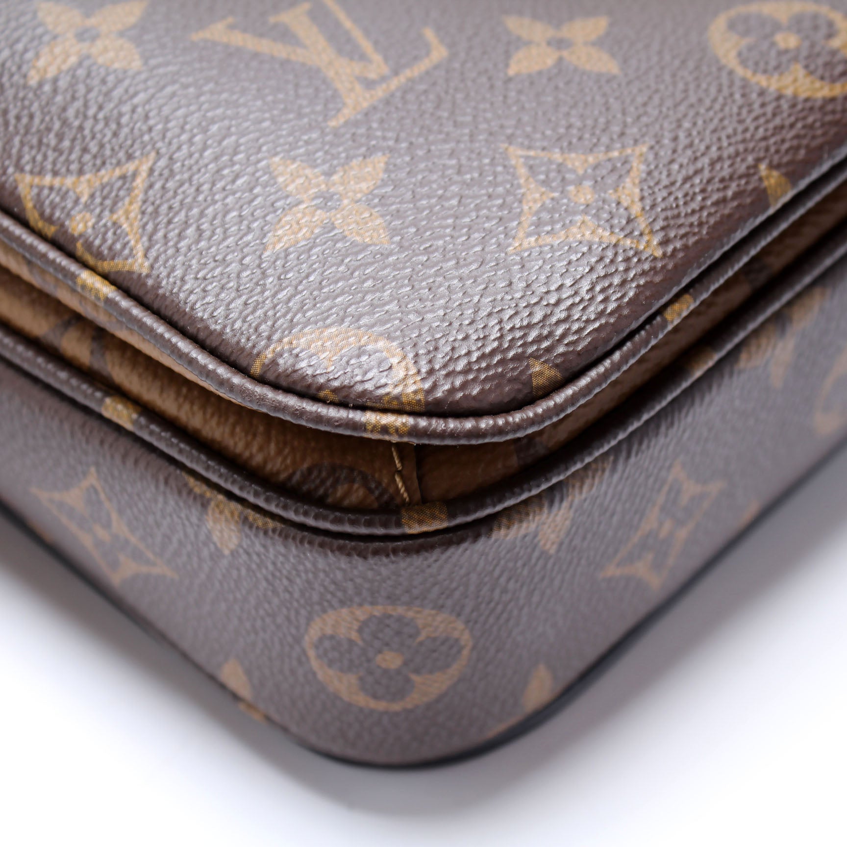 Pochette Metis Reverse Monogram – Keeks Designer Handbags
