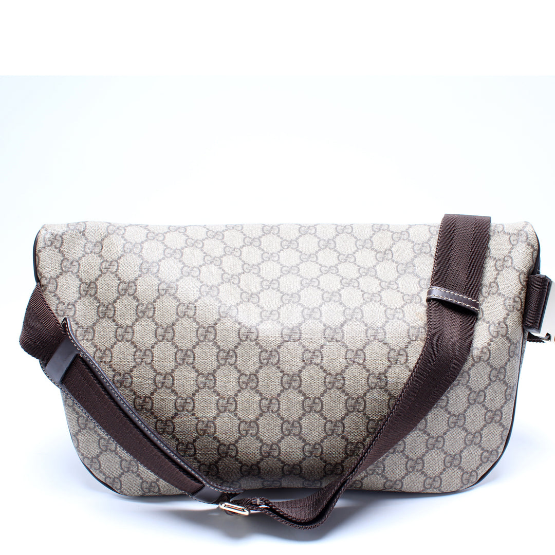 Gucci バッグ Gucci Fuchsia GG Embossed Neoprene Techno Tag Medium Boston