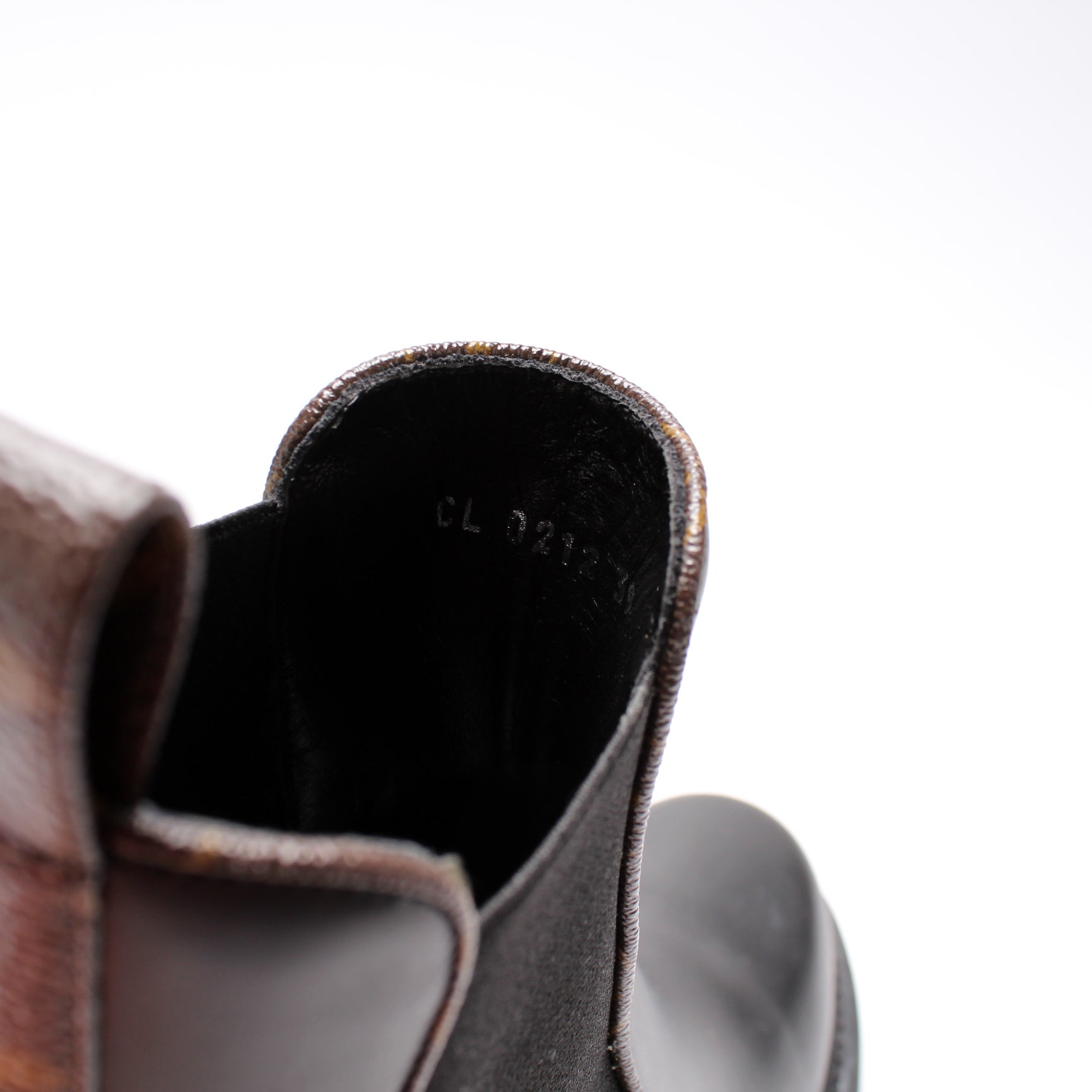 Beaubourg Uniforms Ankle Boots Size 39 – Keeks Designer Handbags