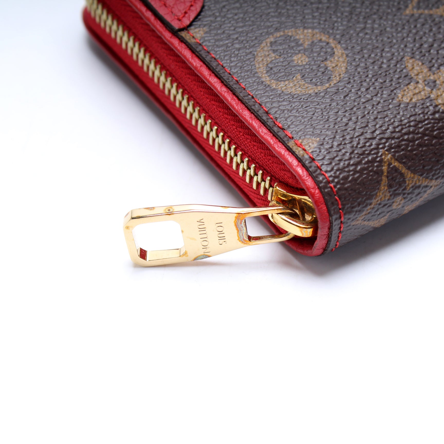 Louis Vuitton 2017 LV Monogram Zippy Retiro Wallet