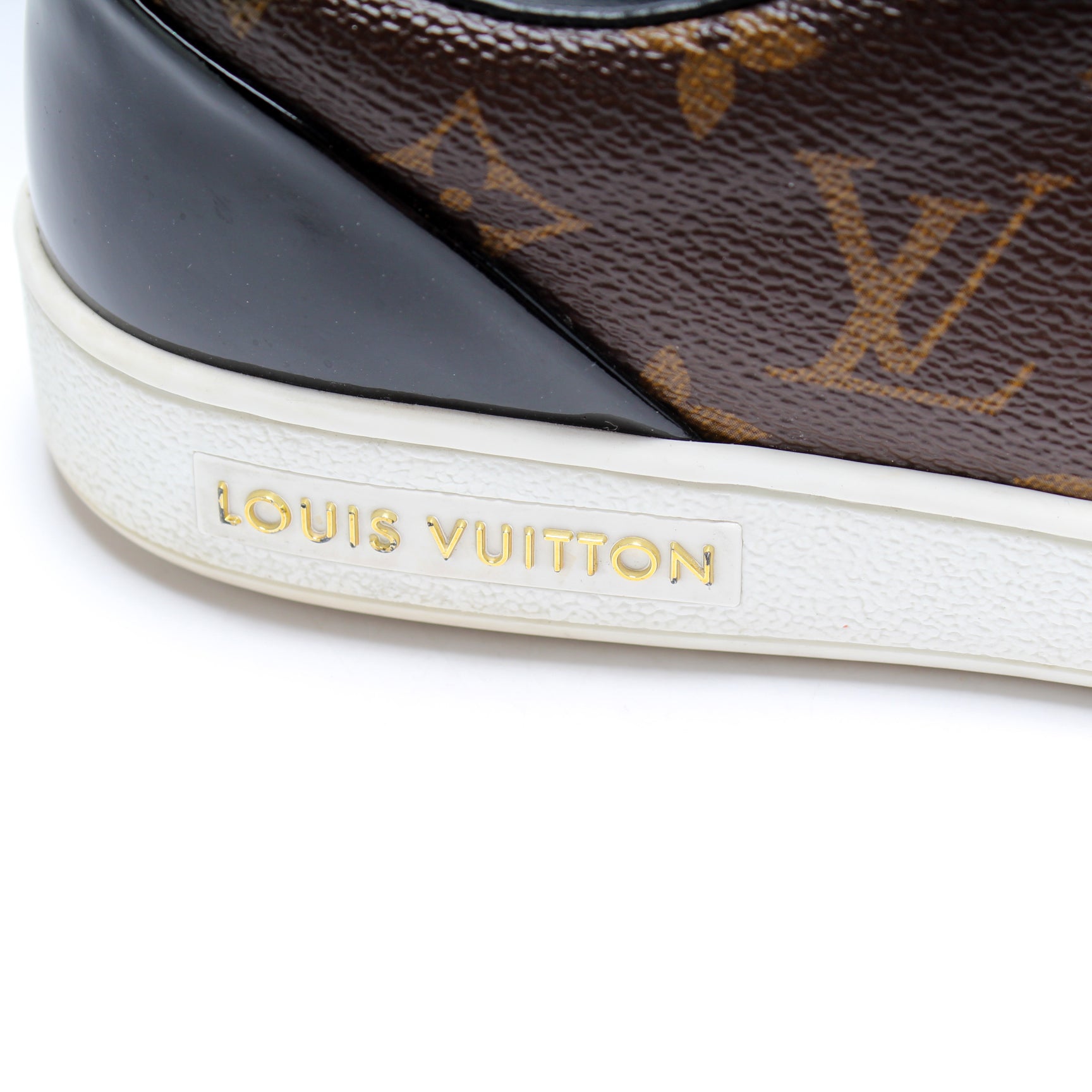 Frontrow Monogram Sneakers Size 42 – Keeks Designer Handbags