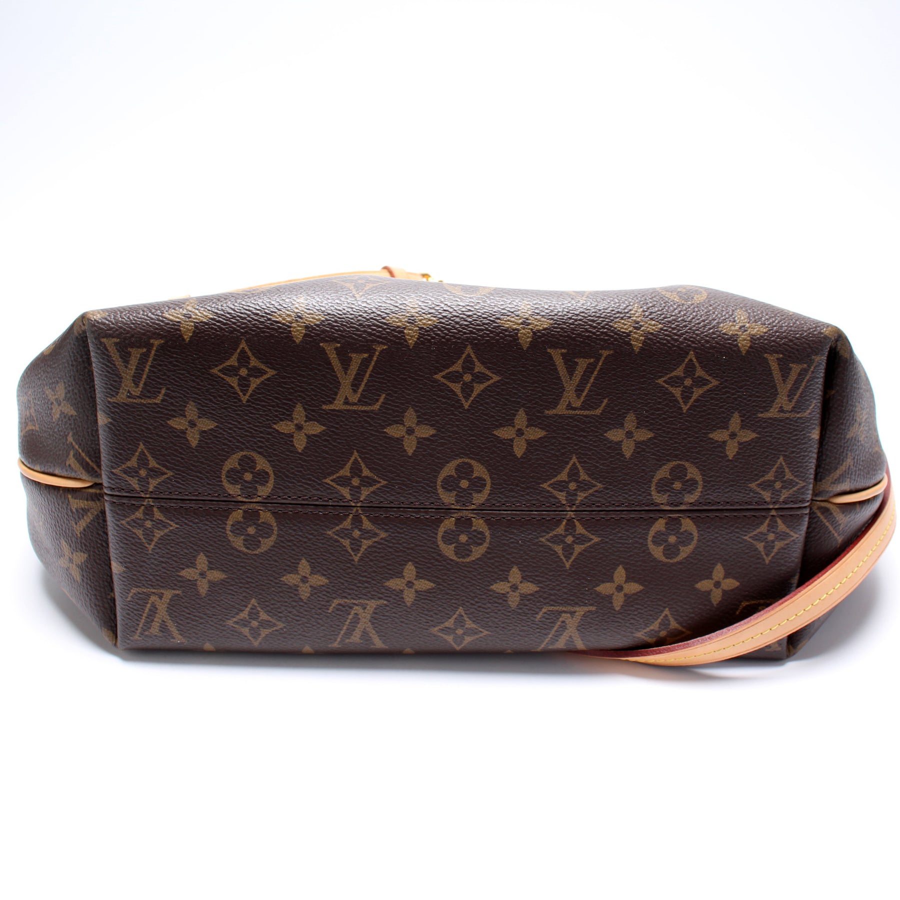 Meet the Louis Vuitton Turenne MM she's in good condition and