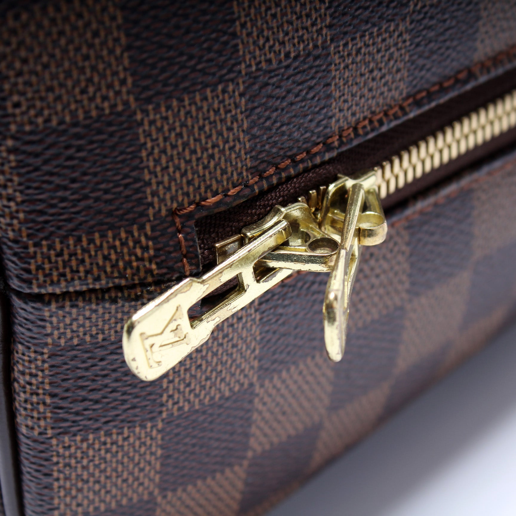 Louis Vuitton Damier Ebene Nolita Handbag – vintageandkickz