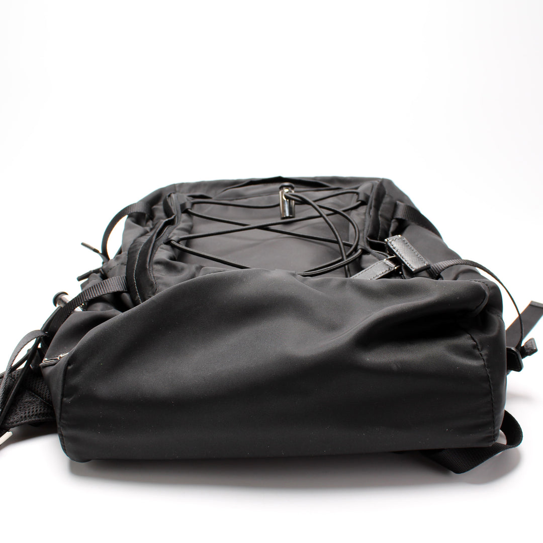 Black Small Re-nylon Backpack | PRADA