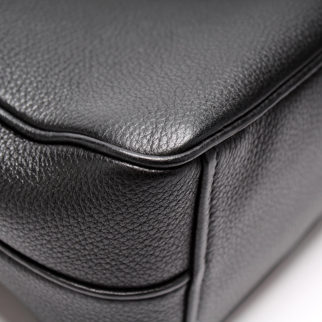 Vitello Daino Double Zip Camera Bag