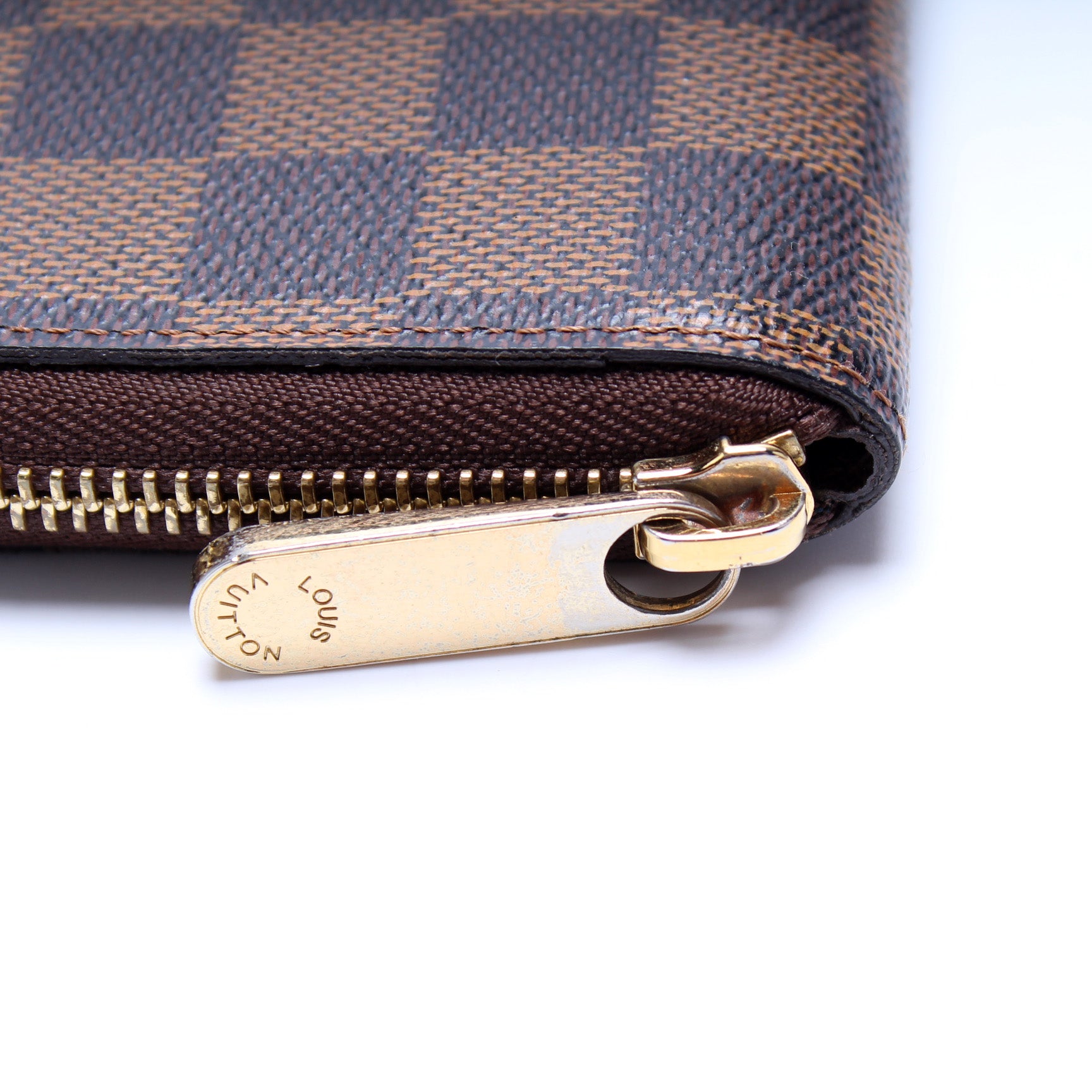 Louis Vuitton Damier Zippy Compact Wallet