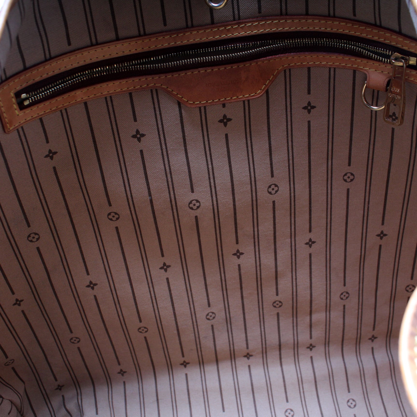 Delightful GM Monogram – Keeks Designer Handbags