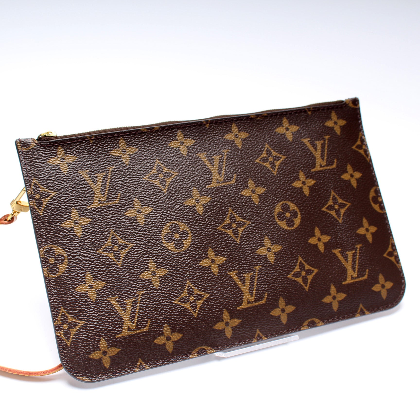 LOUIS VUITTON Neverfull Monogram Canvas Pochette Wristlet Pouch Brown