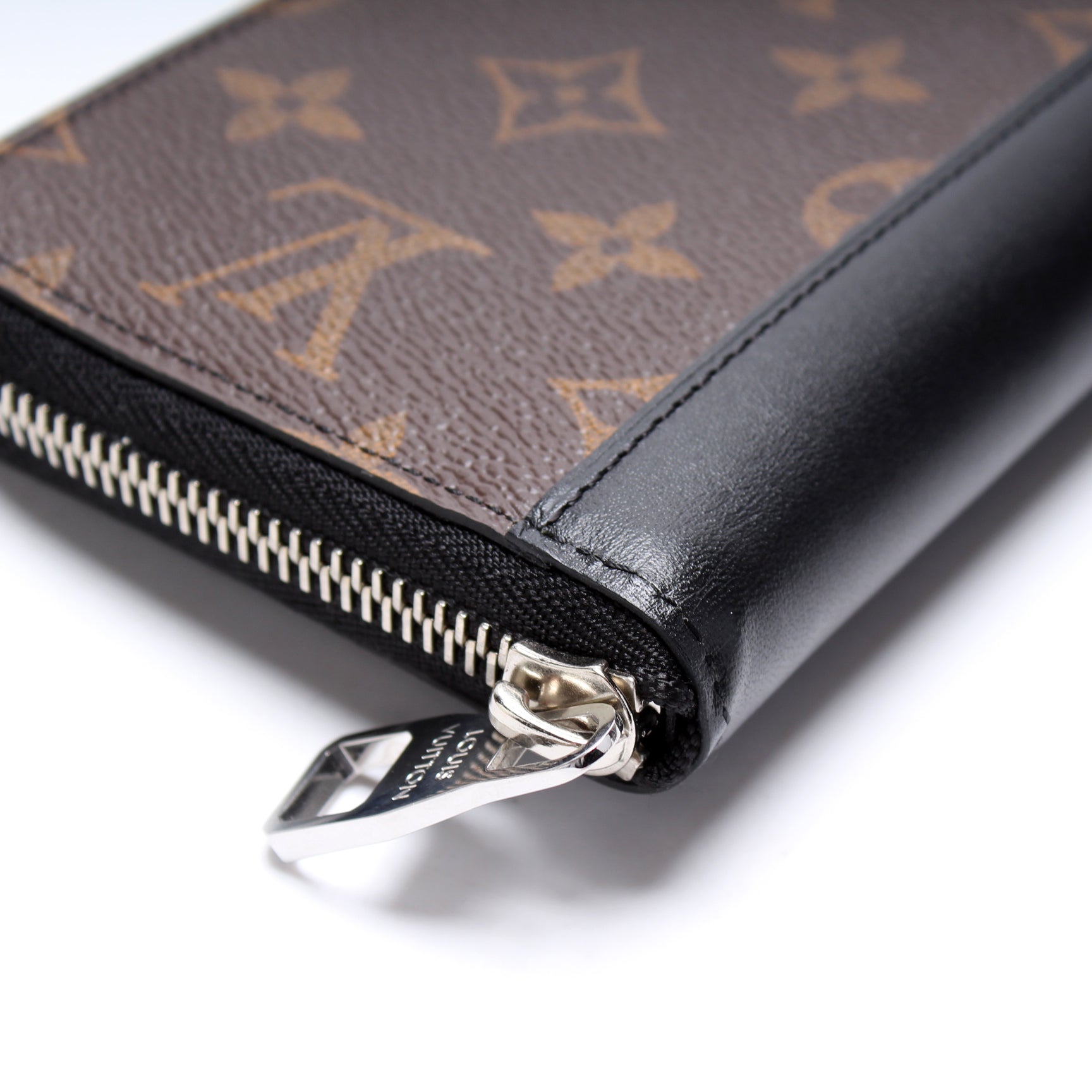 Louis Vuitton Round Long Wallet Monogram Macassar Zippy Vertical