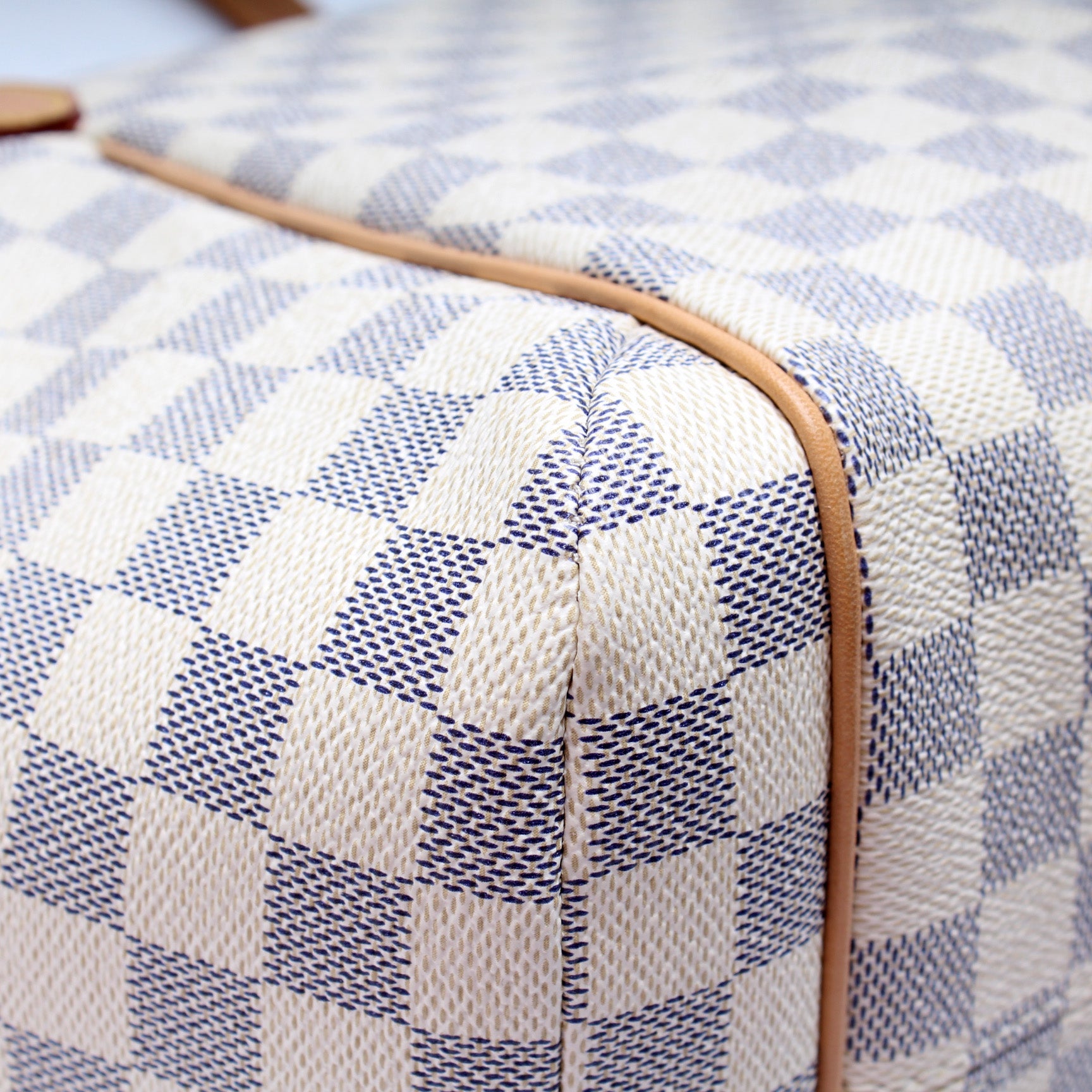 LOUIS VUITTON Damier Azur Totally MM – Collections Couture