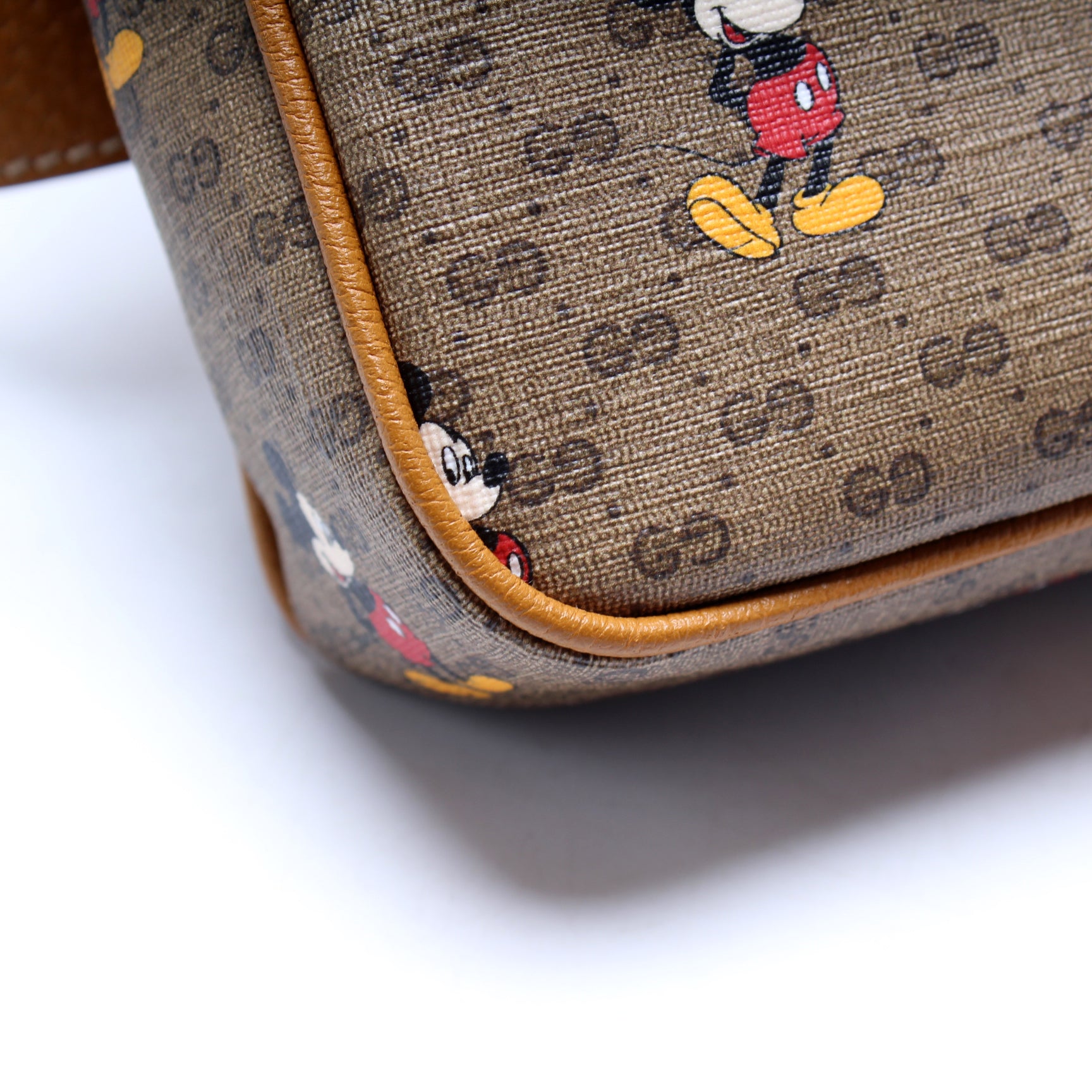 602695 Disney X Gucci Micket Belt Bag – Keeks Designer Handbags