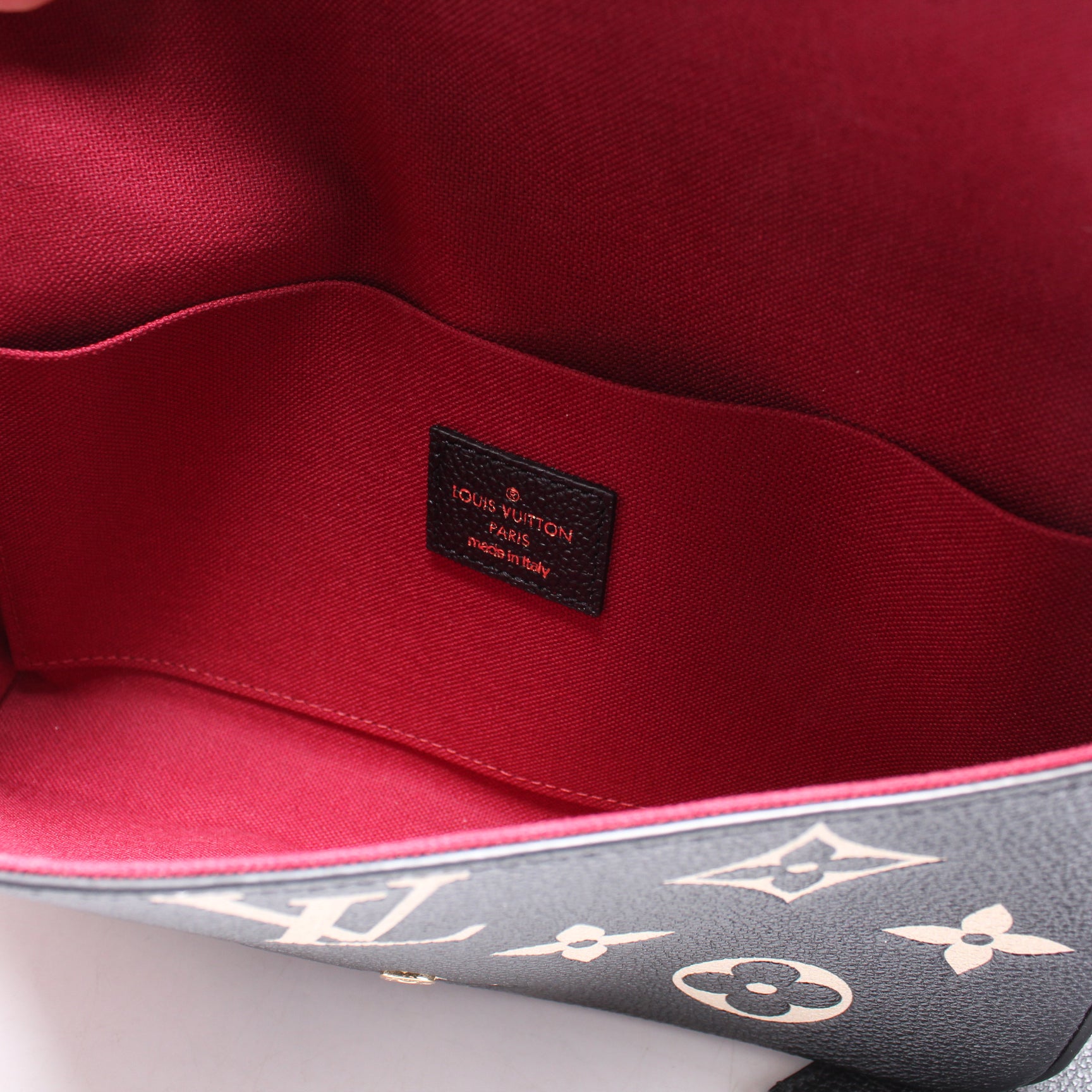  Louis Vuitton M80482 Pochette Felicey Bi-color Monogram  Empreinte Leather Cross Body Pouch Pochette Bag Black Gold Ladies Genuine  Cosmetic Box with Shop Bag, Black : Clothing, Shoes & Jewelry
